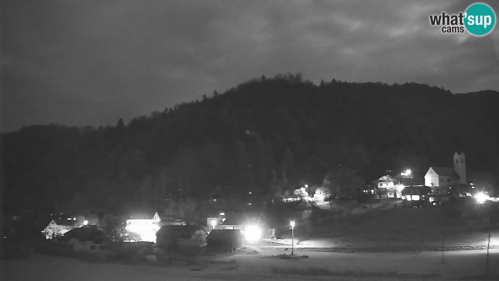 Web kamera uživo Polhov Gradec – Slovenija