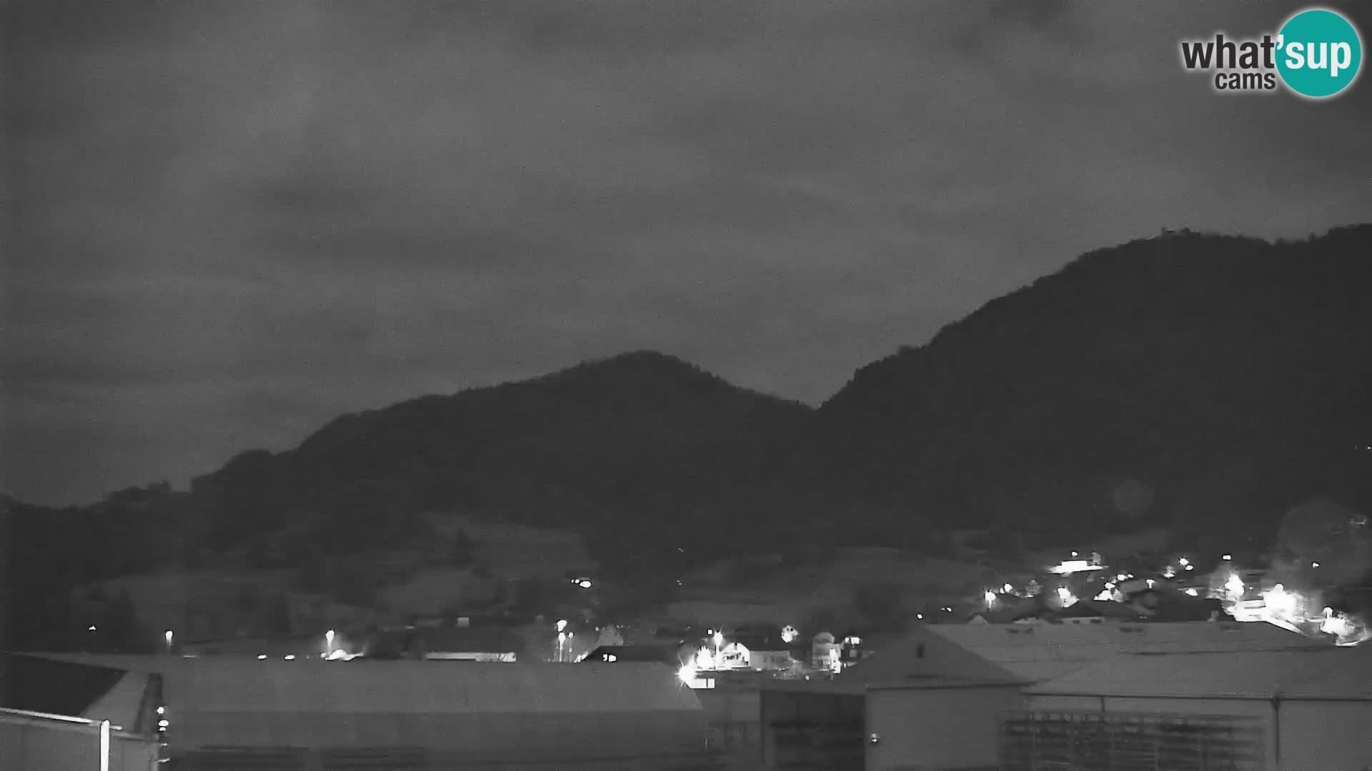 Spletna kamera Polhov Gradec