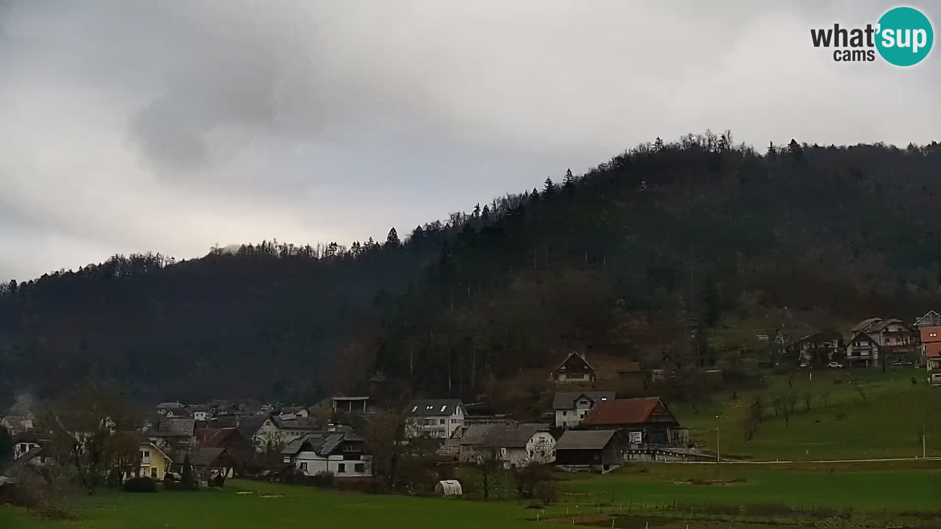 Live Webcam Polhov Gradec – Slovenia