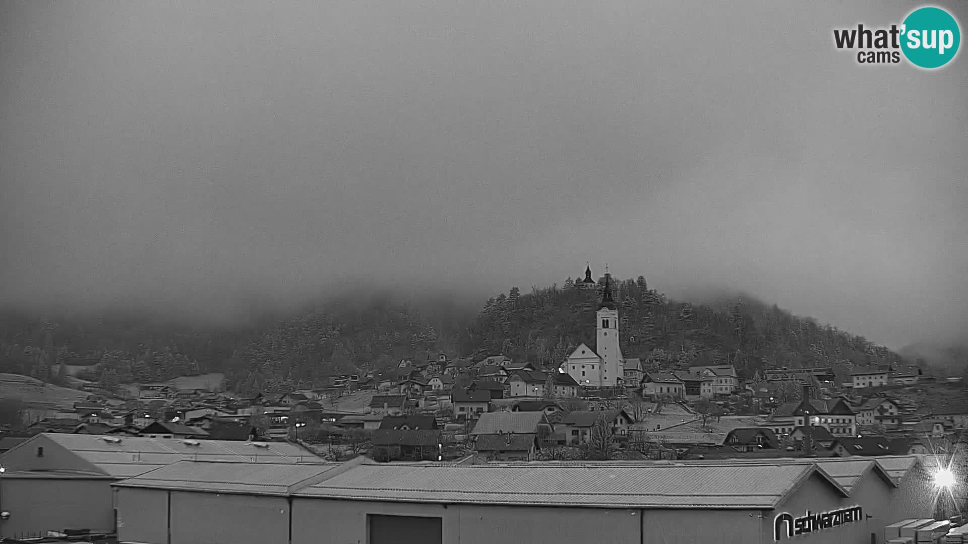 Spletna kamera Polhov Gradec