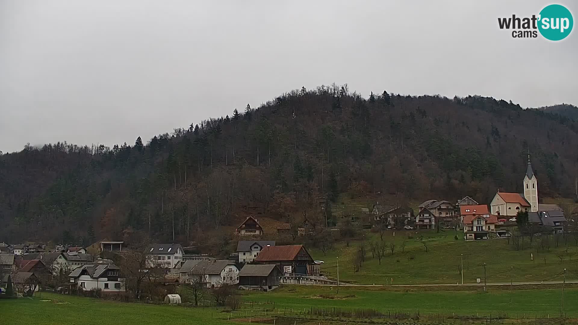 Web kamera uživo Polhov Gradec – Slovenija