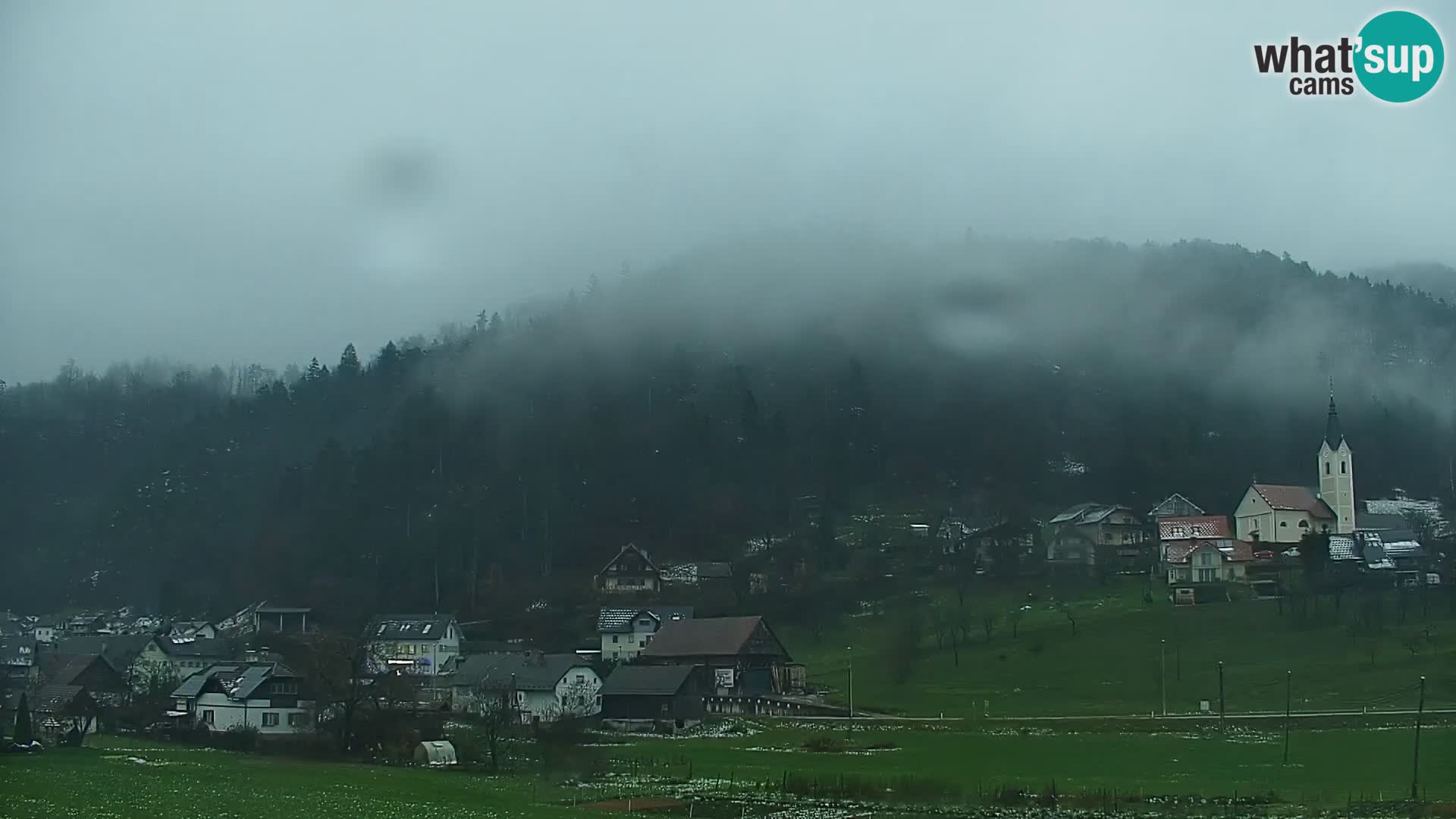 Live Webcam Polhov Gradec – Slovenia