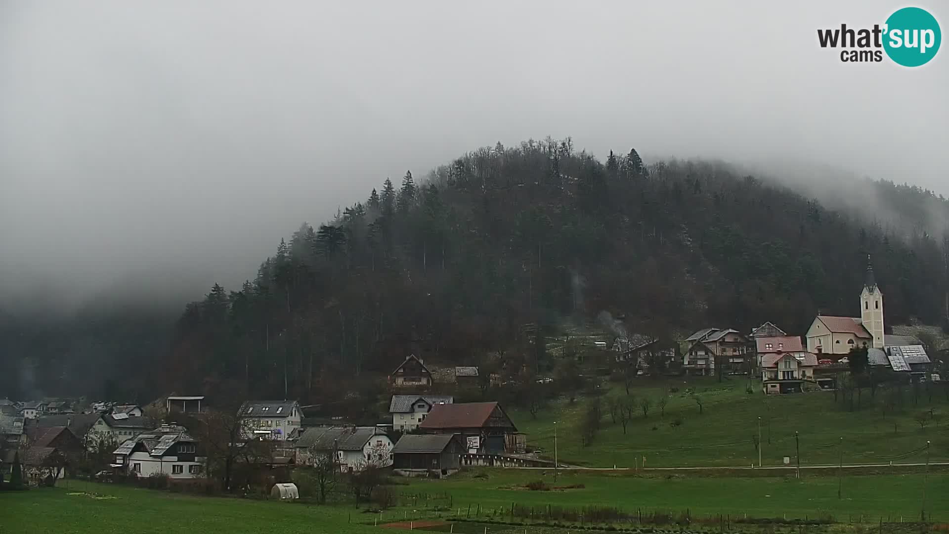 Live Webcam Polhov Gradec – Slovenia