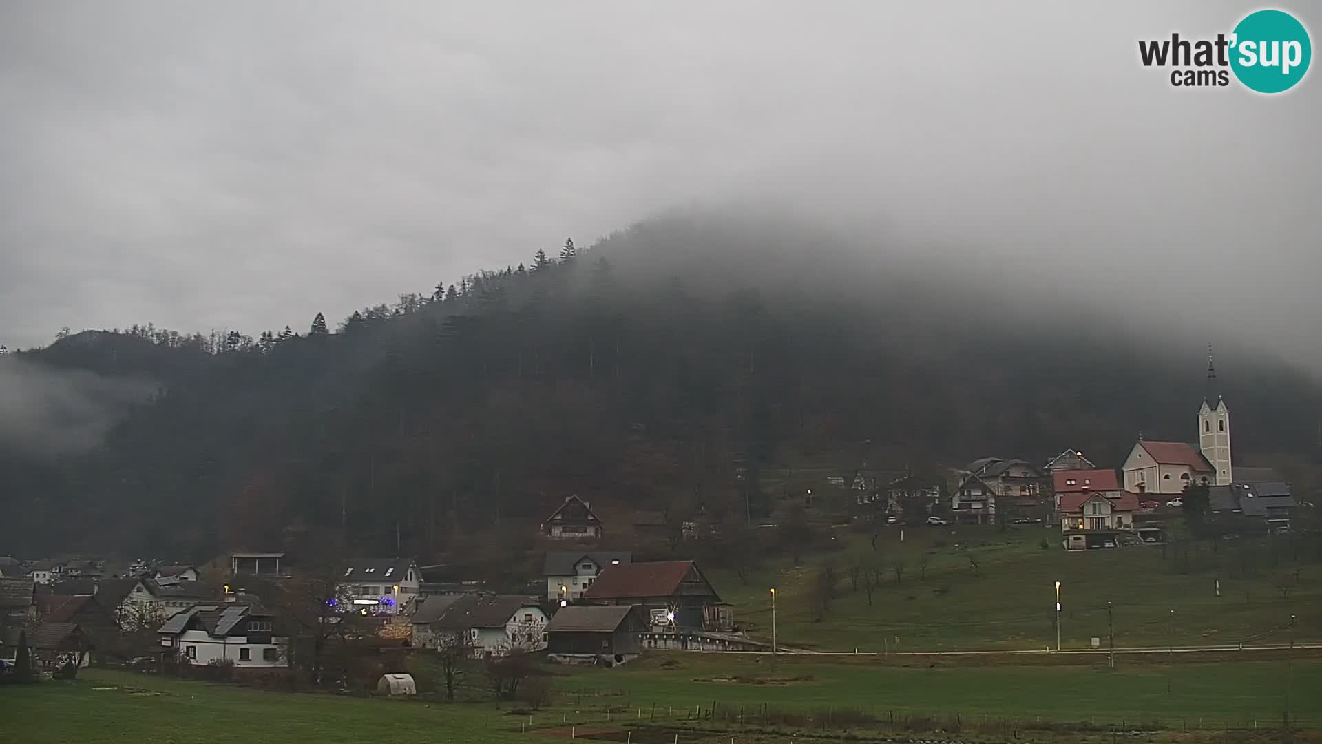 Live Webcam Polhov Gradec – Slovenia