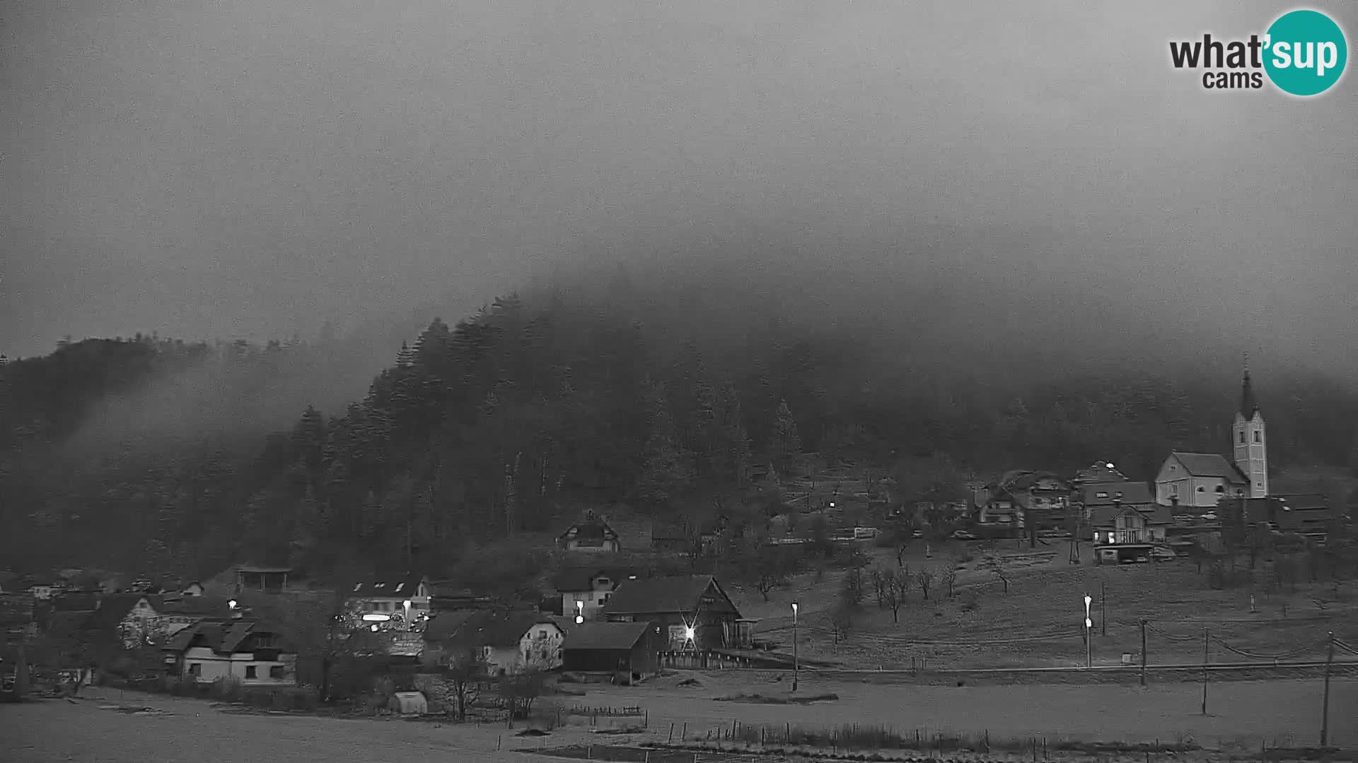 Live Webcam Polhov Gradec – Slovenia