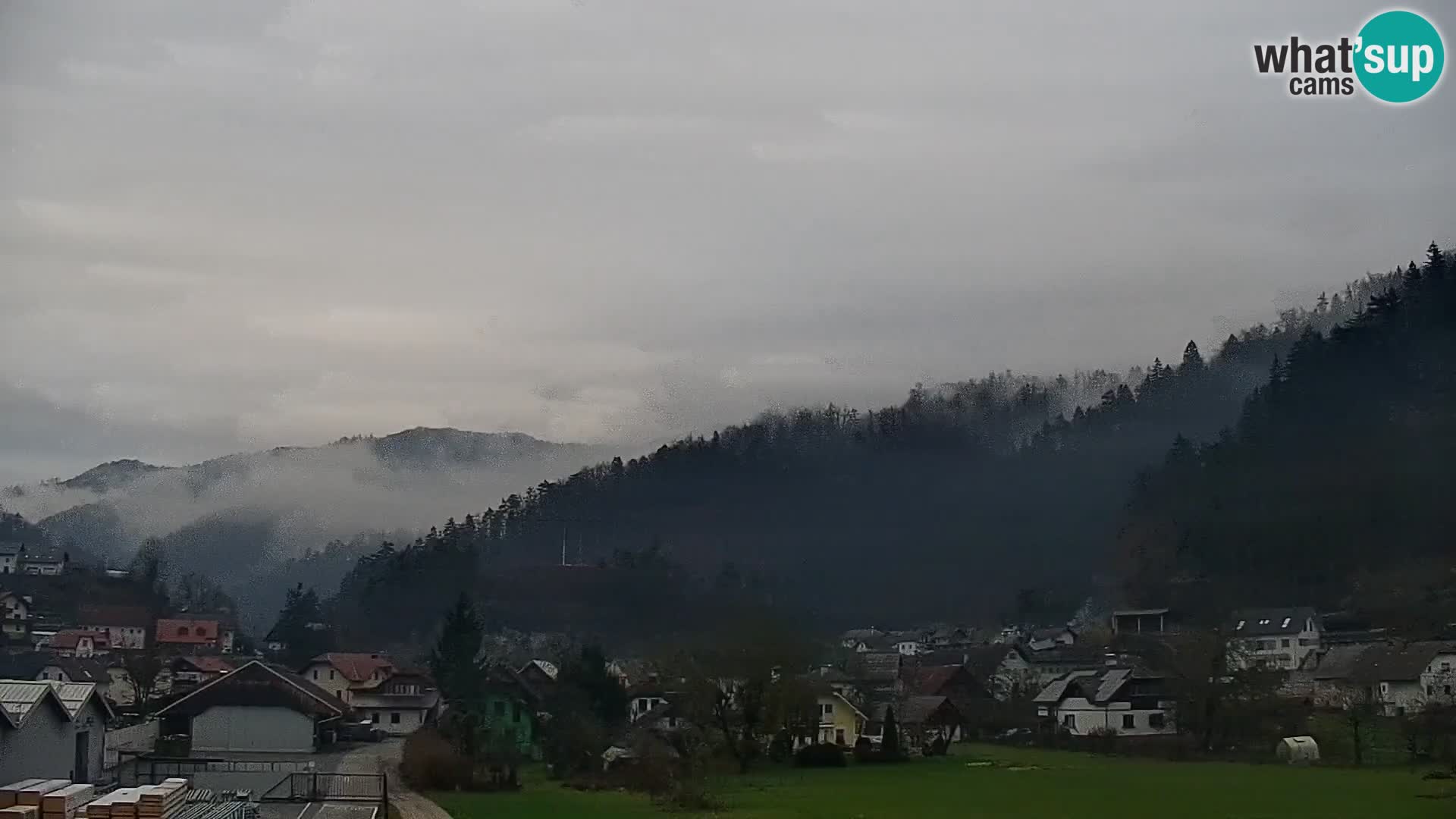 Spletna kamera Polhov Gradec