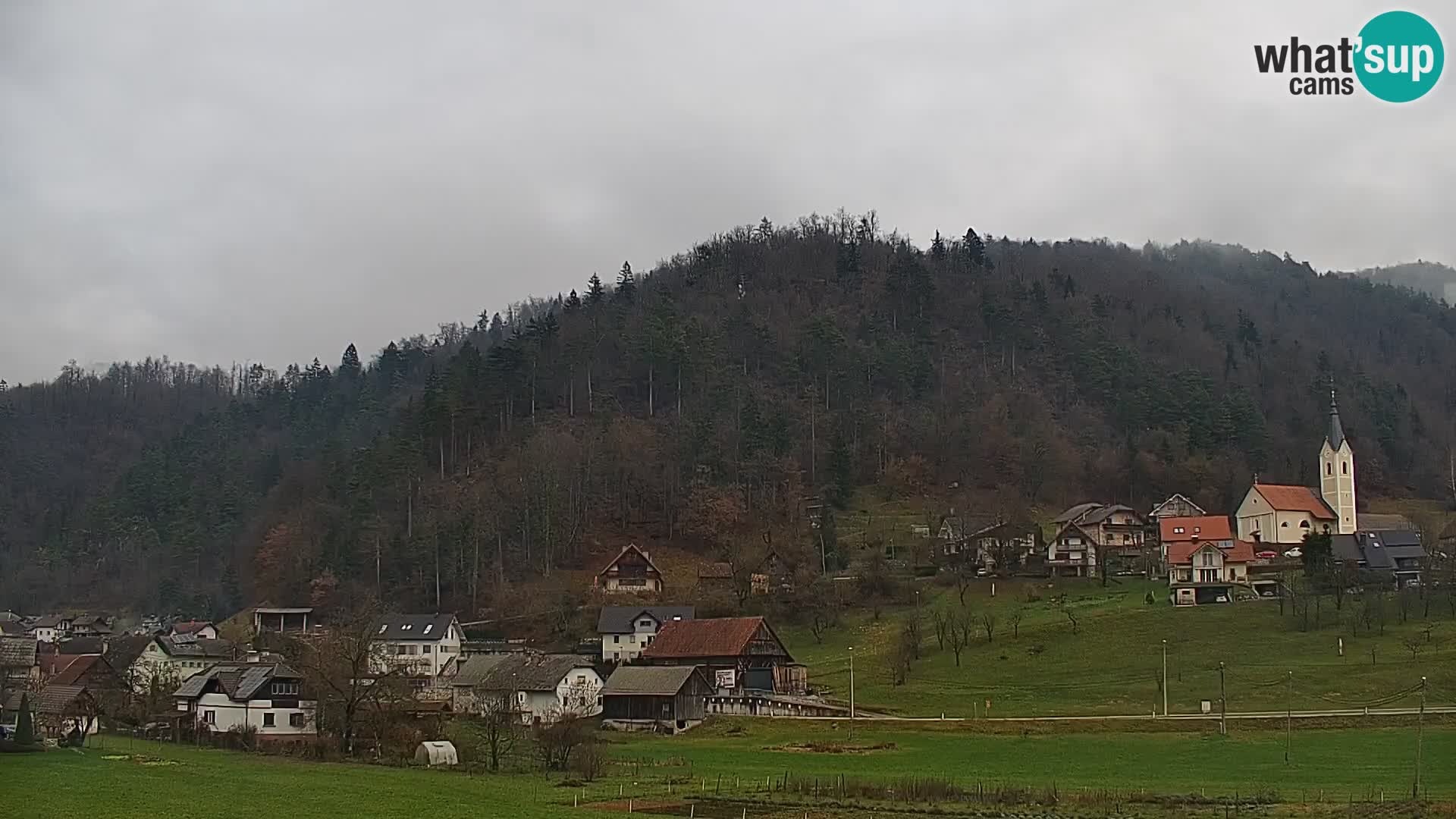 Live Webcam Polhov Gradec – Slovenia