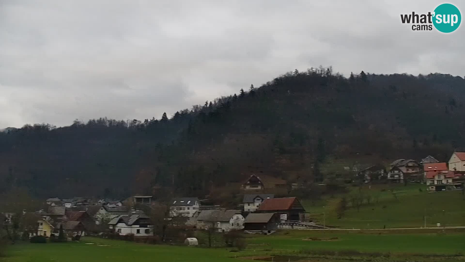 Live Webcam Polhov Gradec – Slovenia