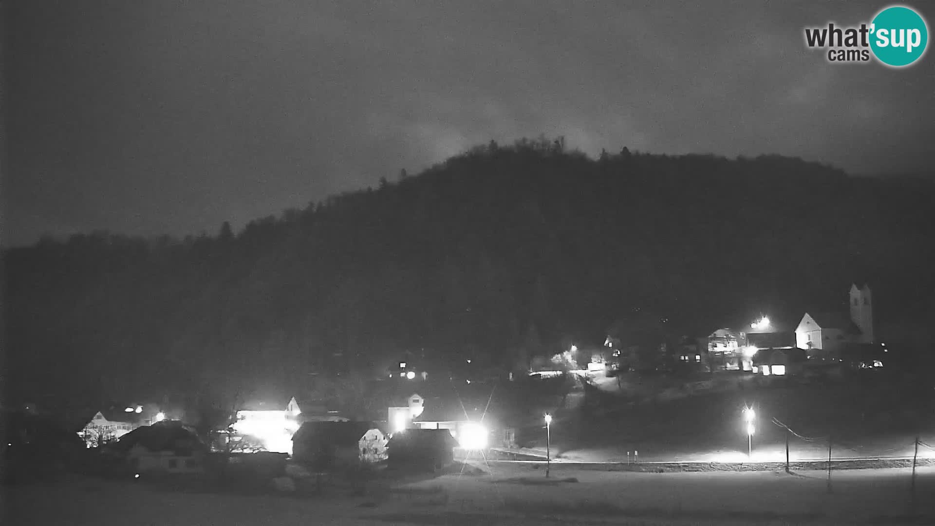 Web kamera uživo Polhov Gradec – Slovenija