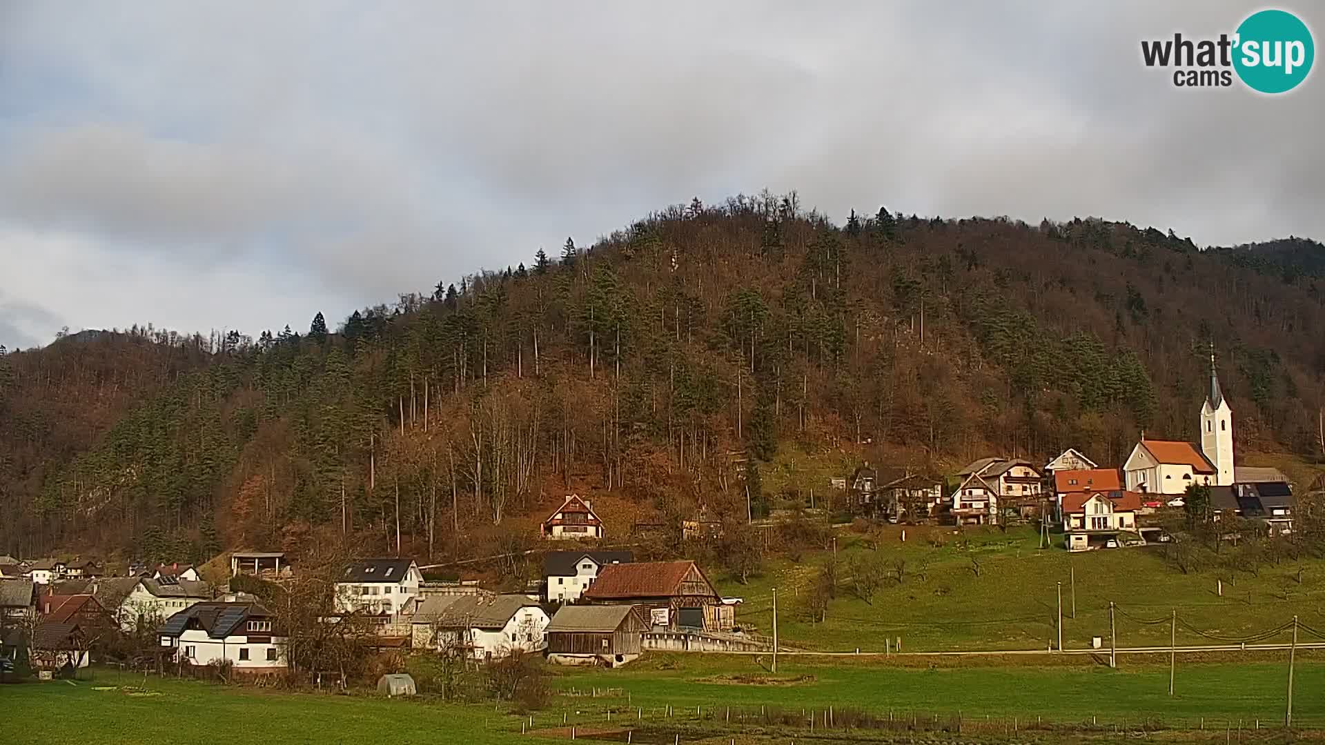 Web kamera uživo Polhov Gradec – Slovenija