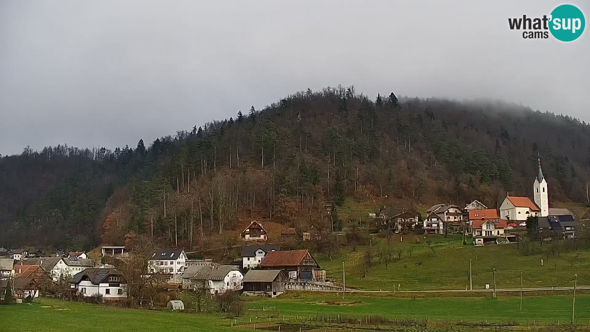 Live Webcam Polhov Gradec – Slovenia