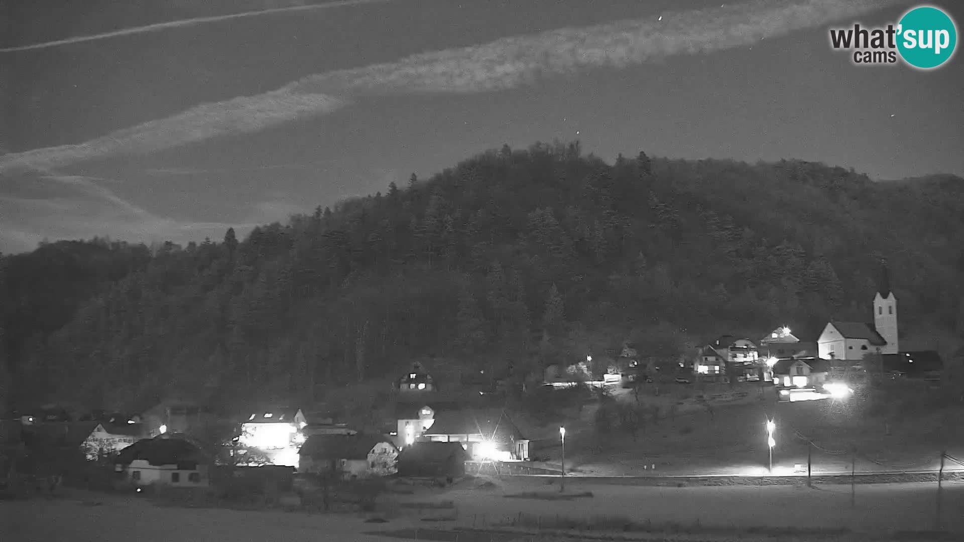 Spletna kamera Polhov Gradec