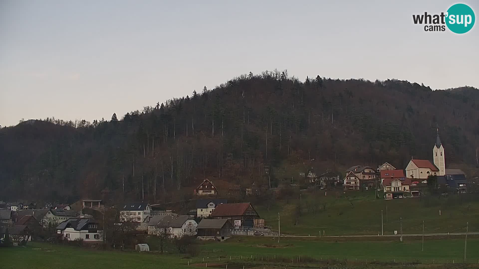 Spletna kamera Polhov Gradec