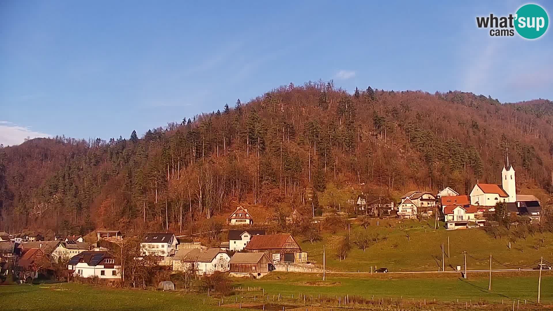 Live Webcam Polhov Gradec – Slovenia