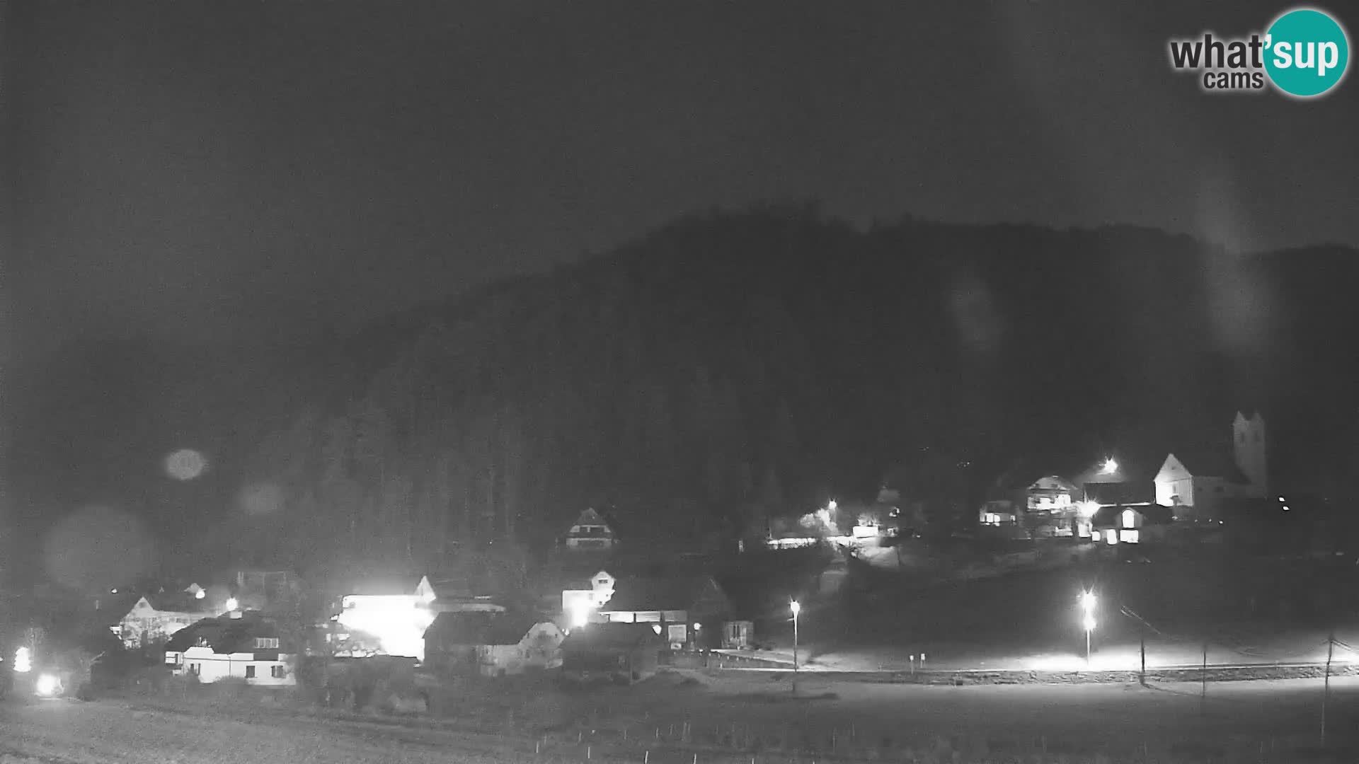 Web kamera uživo Polhov Gradec – Slovenija