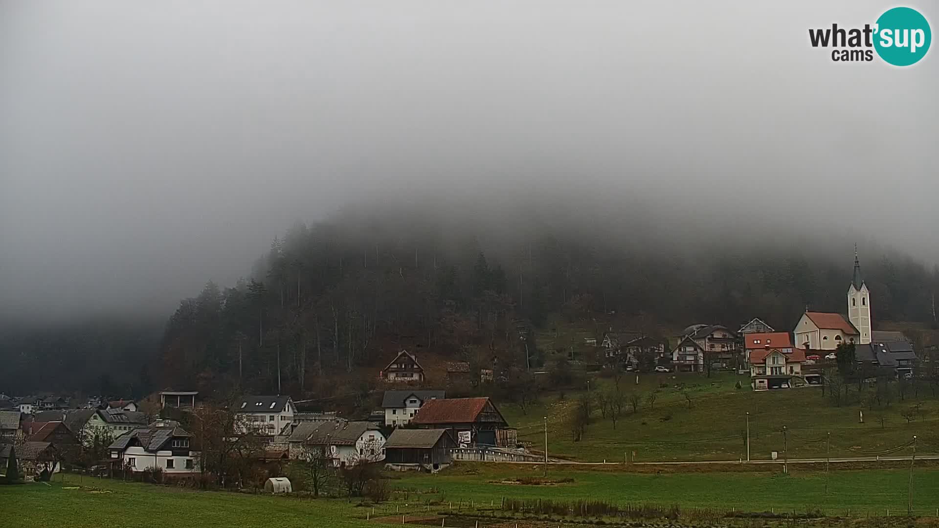 Live Webcam Polhov Gradec – Slovenia