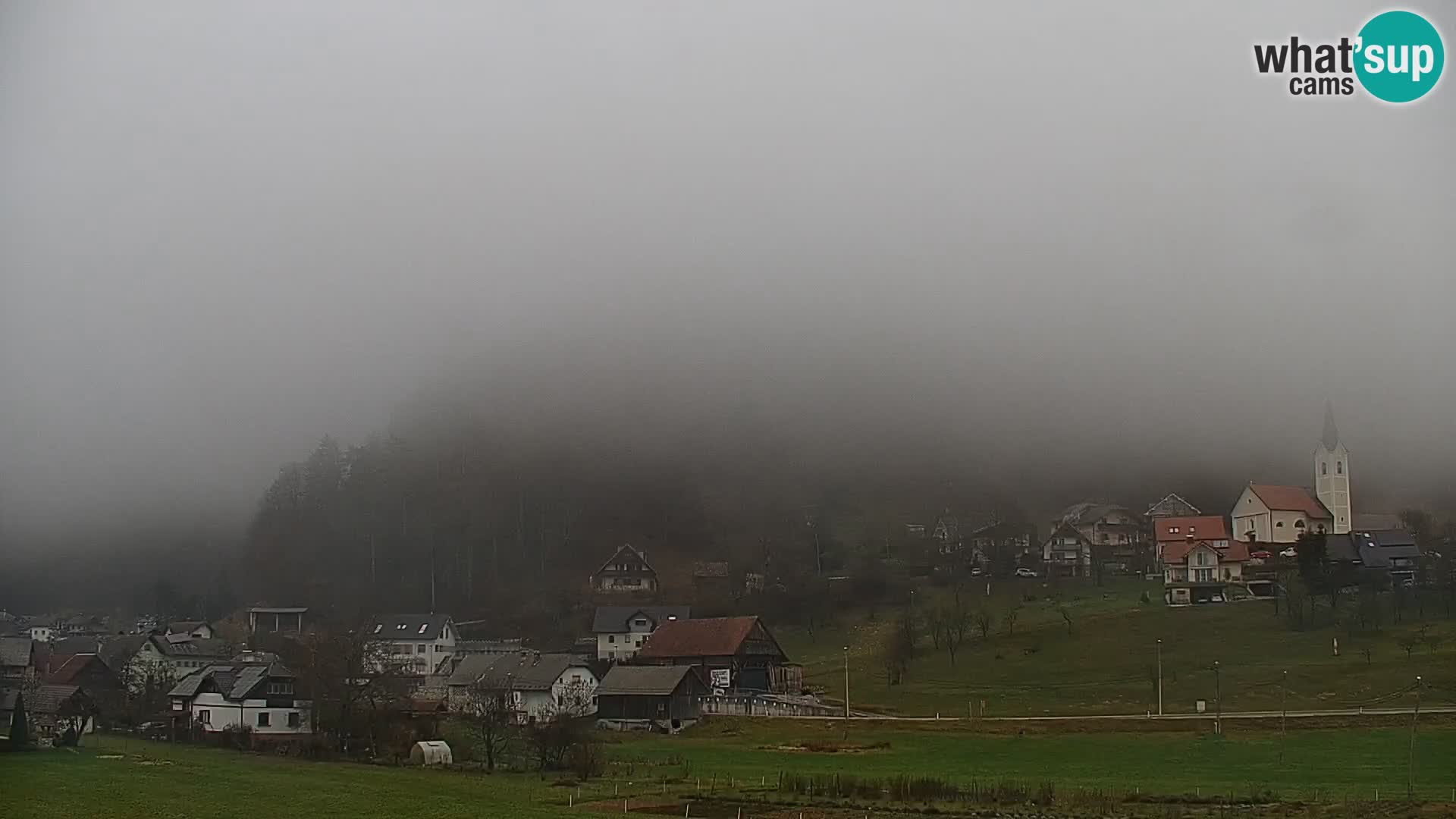 Web kamera uživo Polhov Gradec – Slovenija