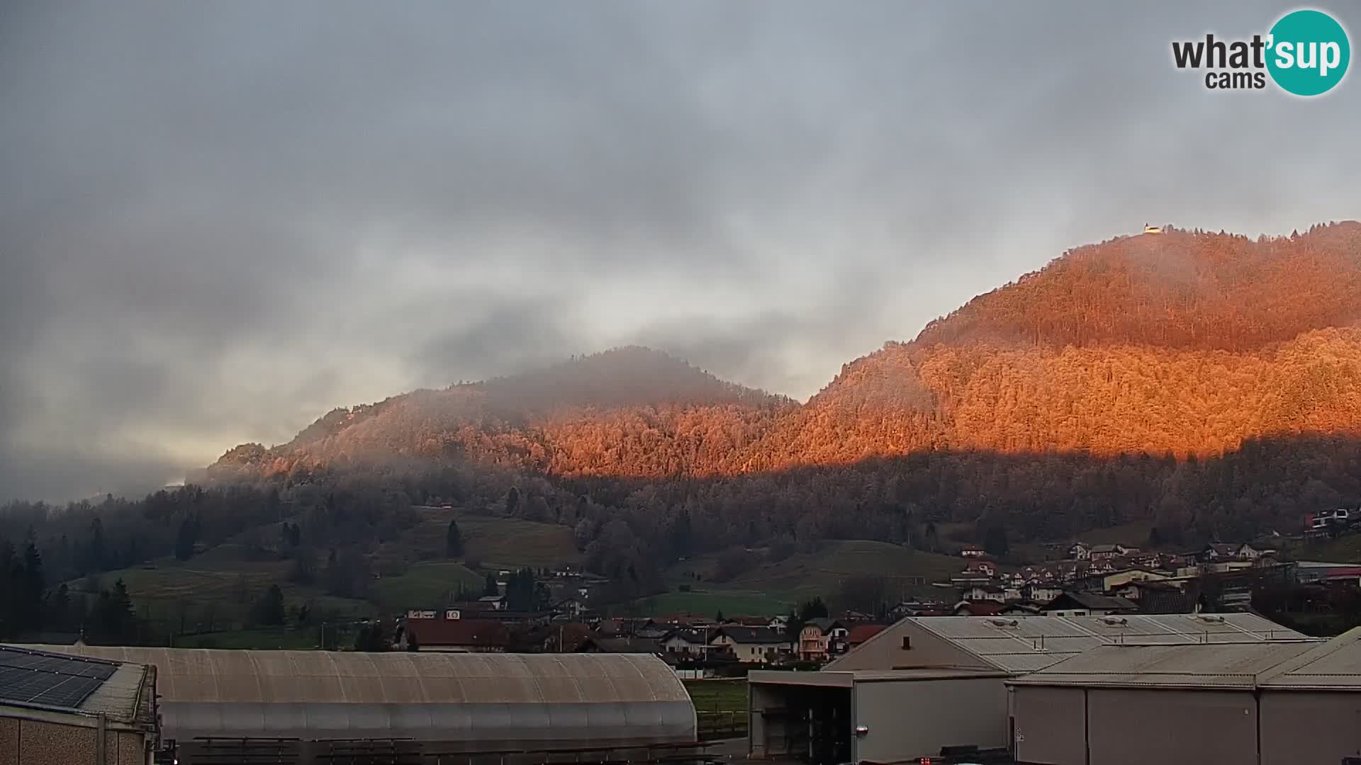 Spletna kamera Polhov Gradec