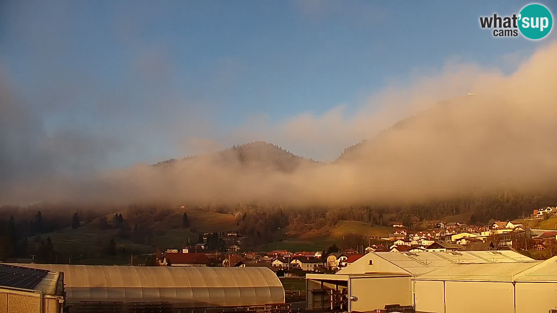 Web kamera uživo Polhov Gradec – Slovenija