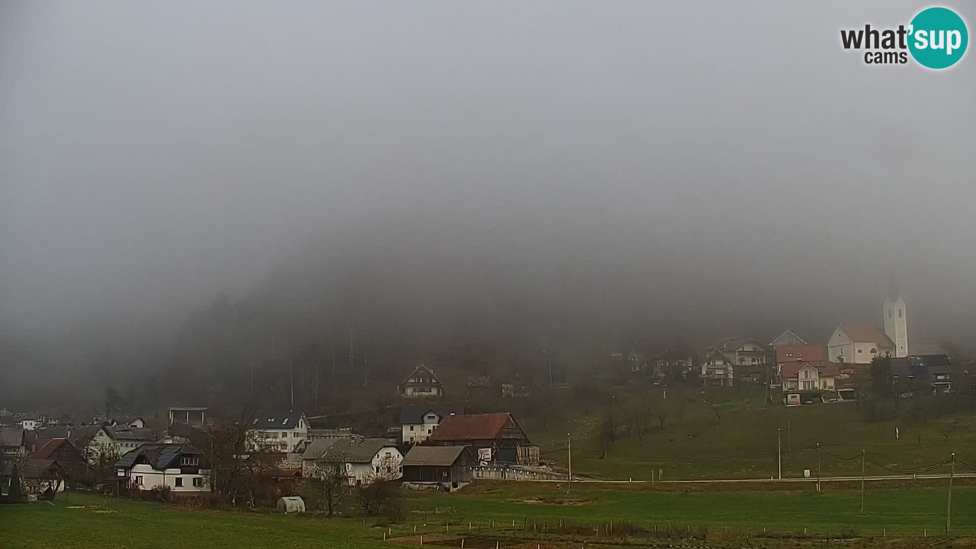 Live Webcam Polhov Gradec – Slovenia