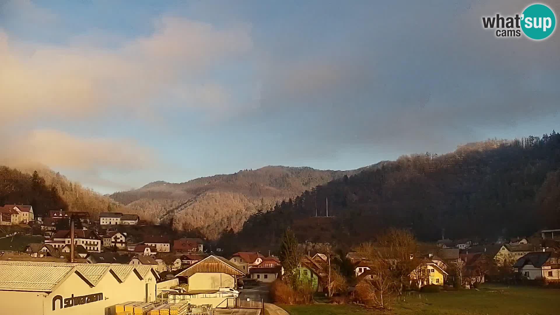 Spletna kamera Polhov Gradec