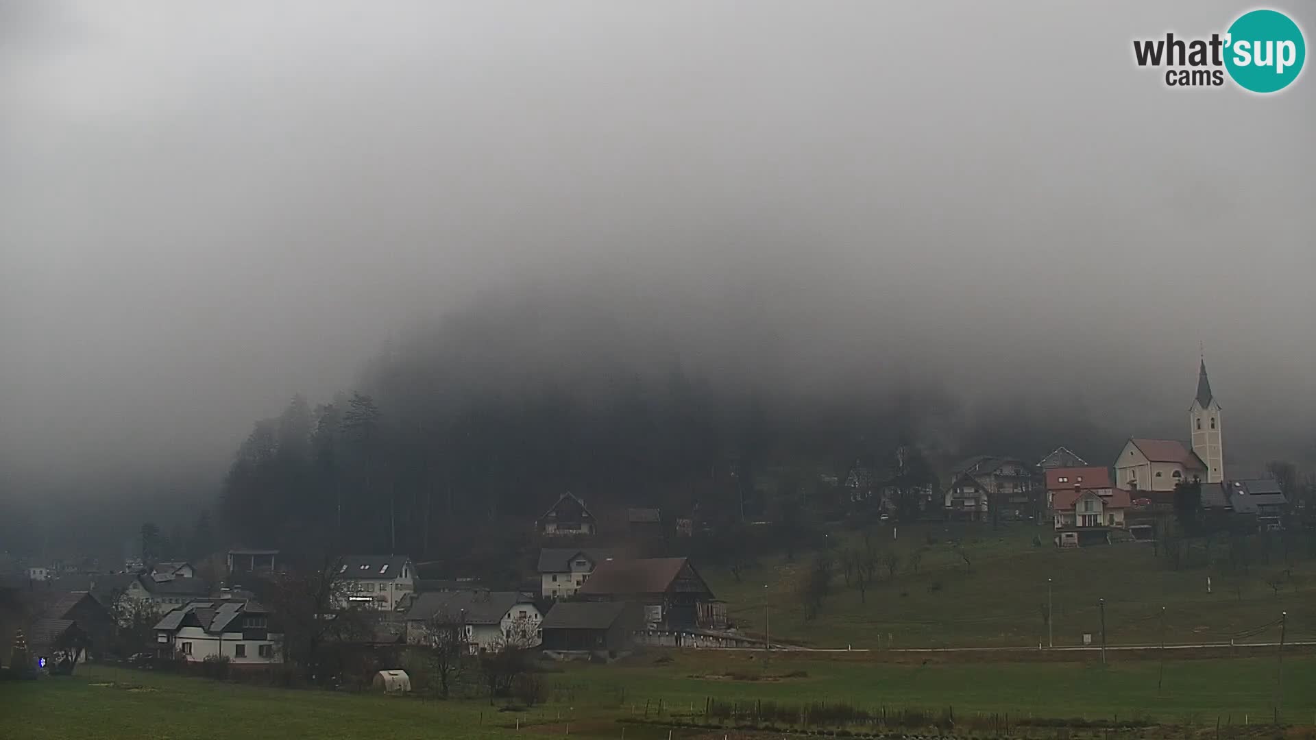 Live Webcam Polhov Gradec – Slovenia
