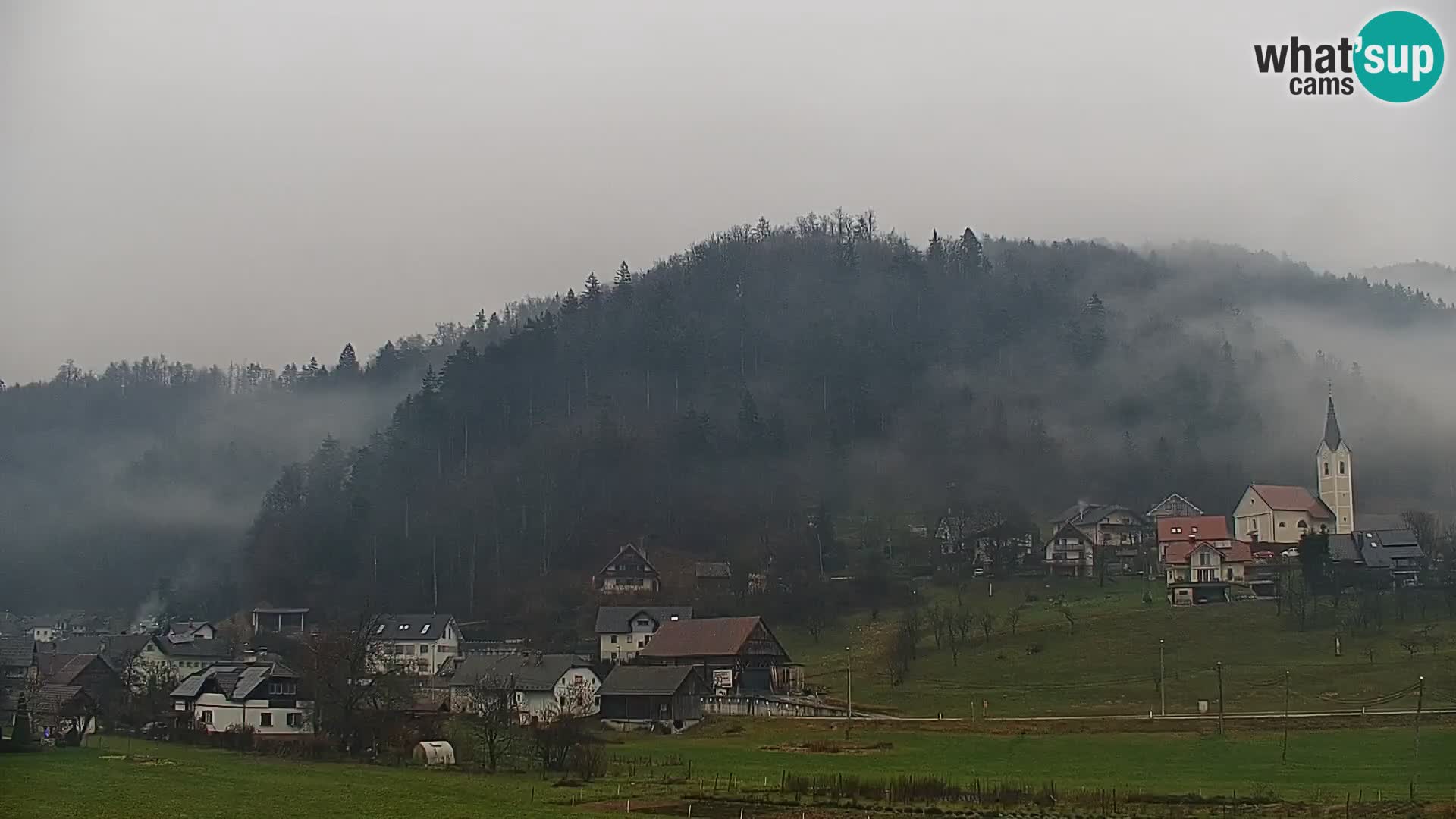 Web kamera uživo Polhov Gradec – Slovenija