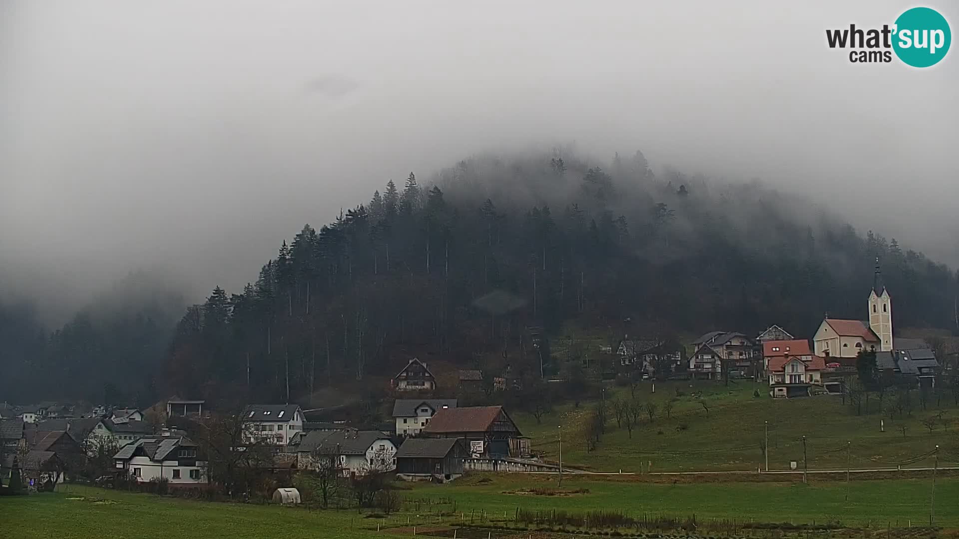 Web kamera uživo Polhov Gradec – Slovenija