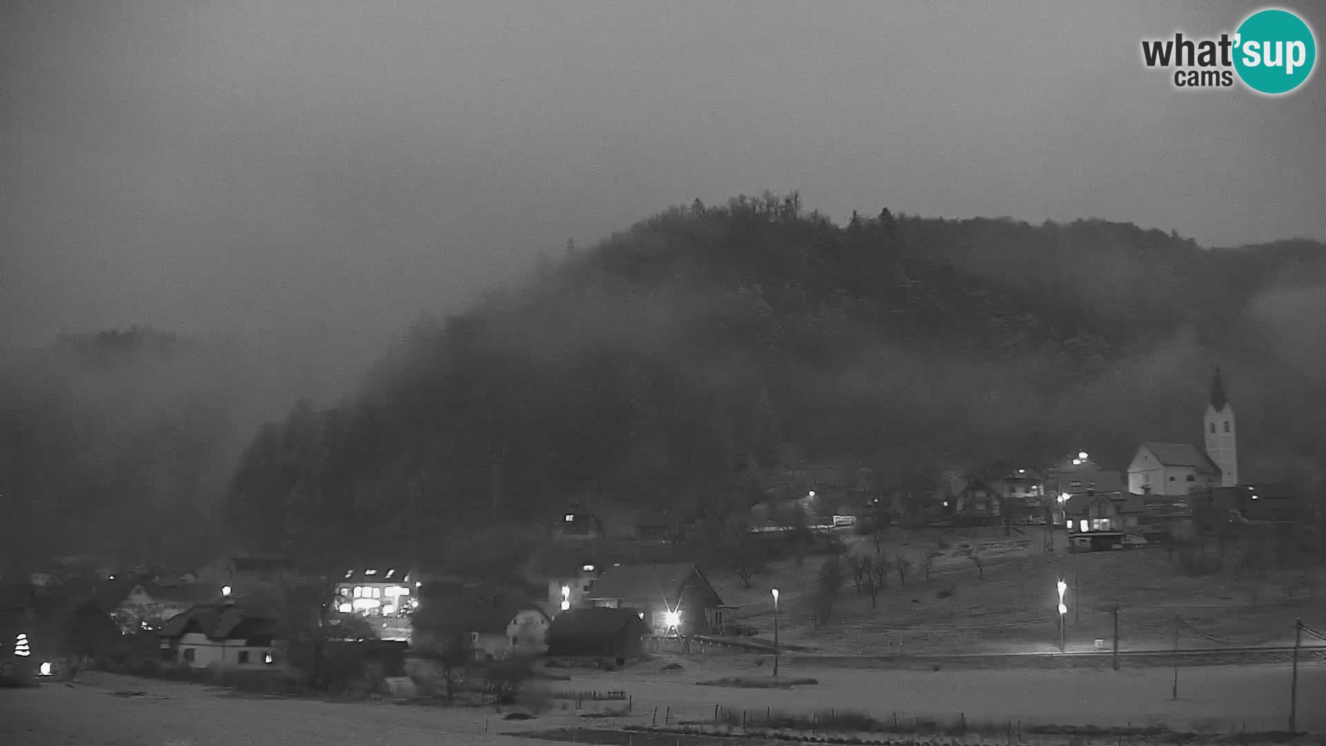Live Webcam Polhov Gradec – Slovenia