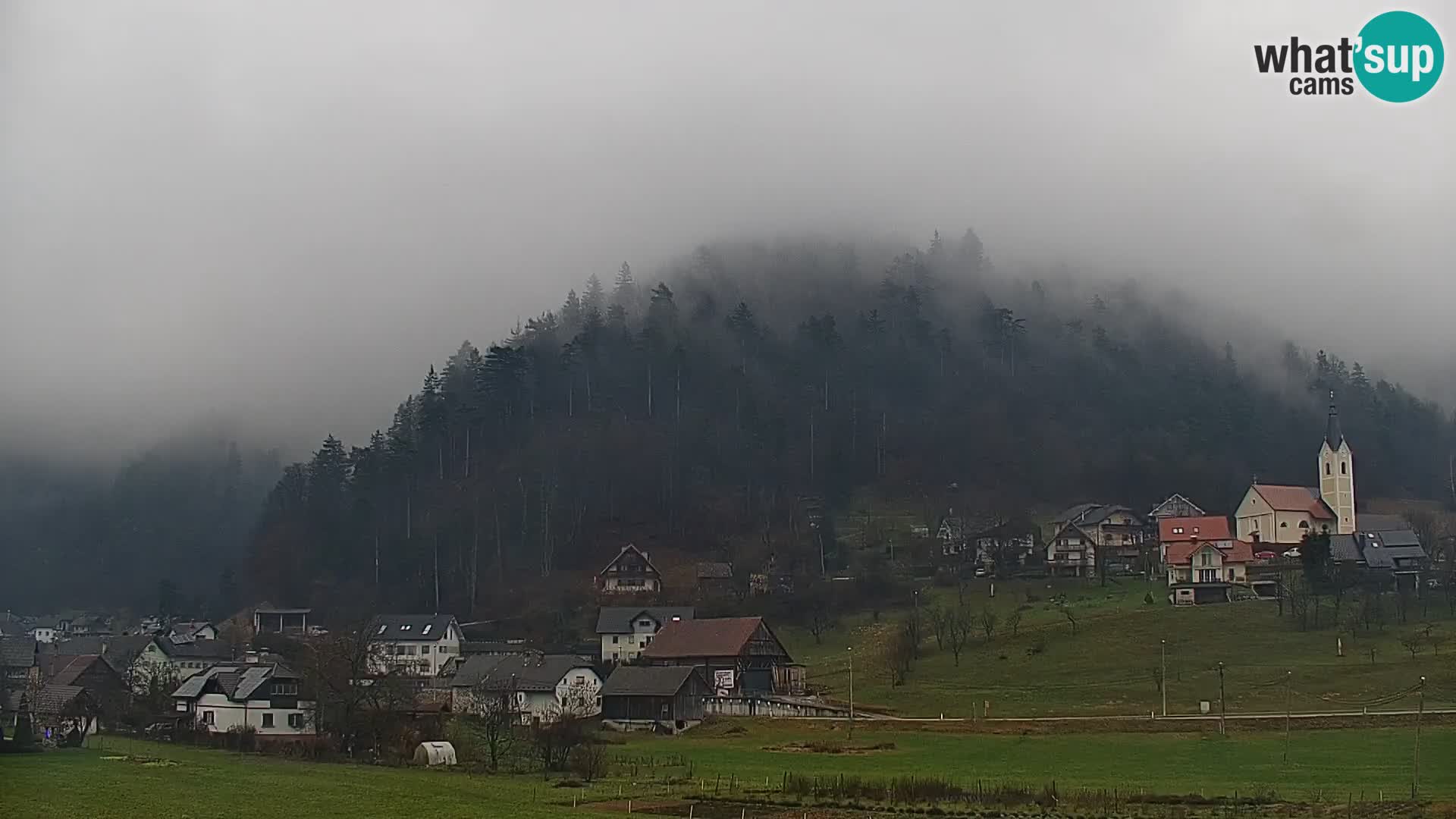 Live Webcam Polhov Gradec – Slovenia