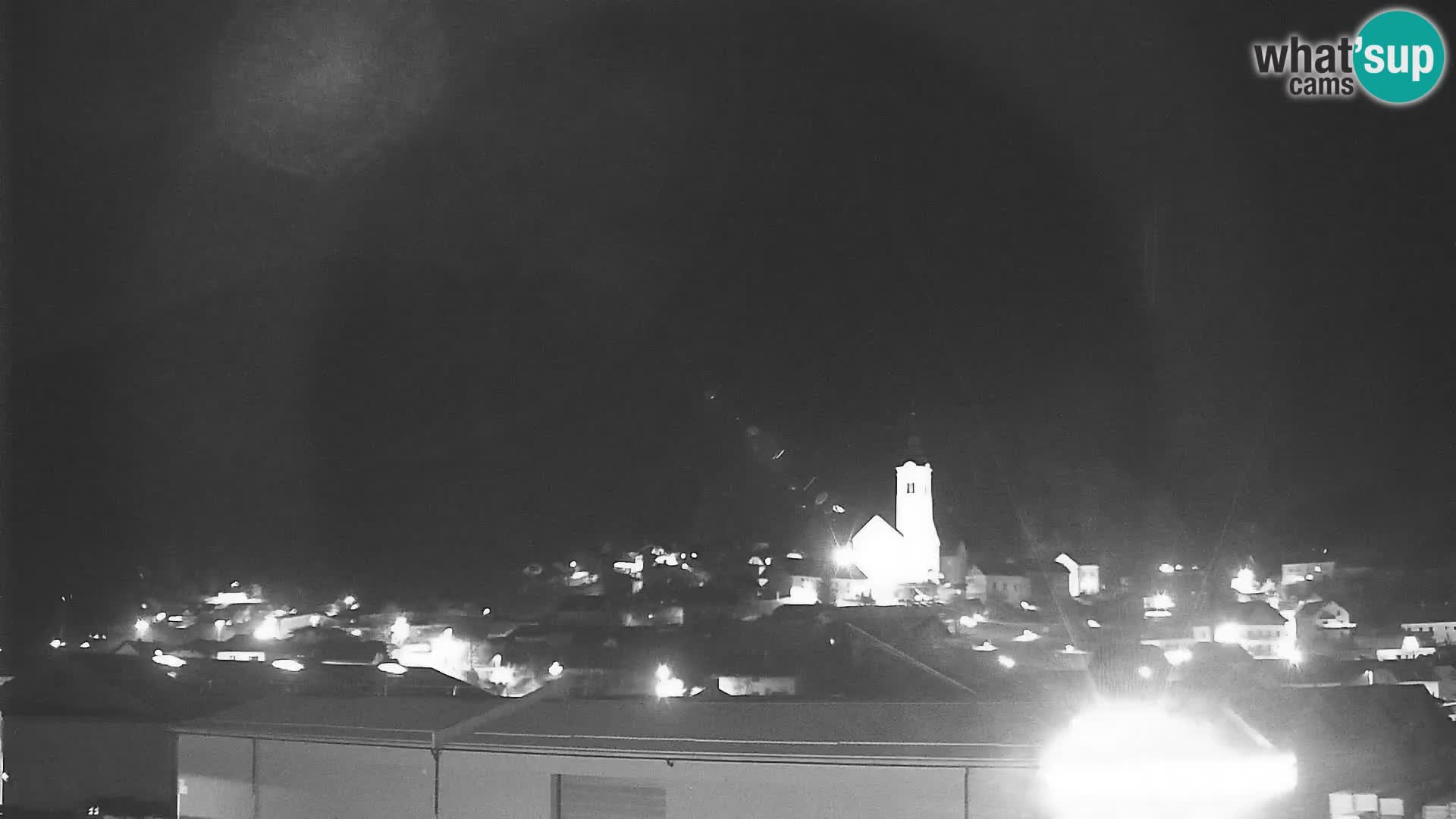 Spletna kamera Polhov Gradec