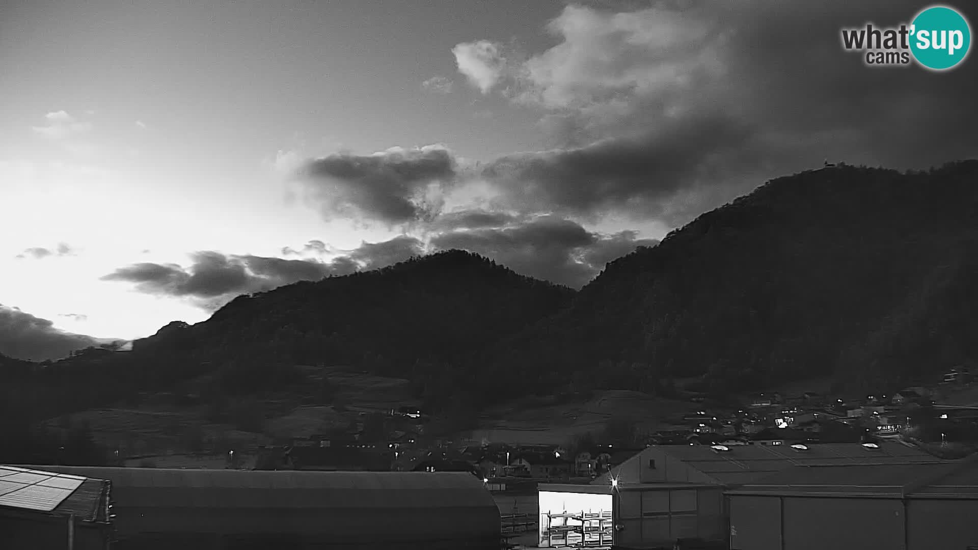 Live Webcam Polhov Gradec – Slovenia