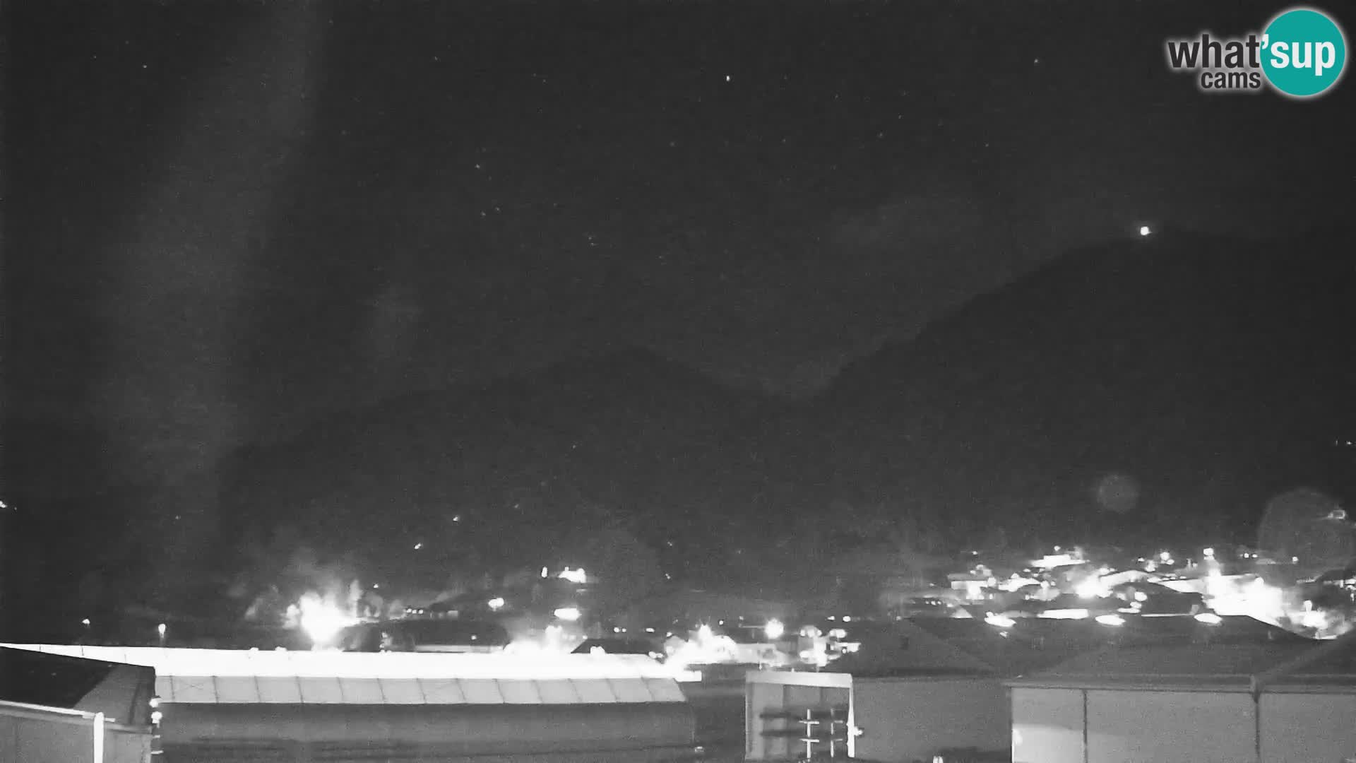 Spletna kamera Polhov Gradec