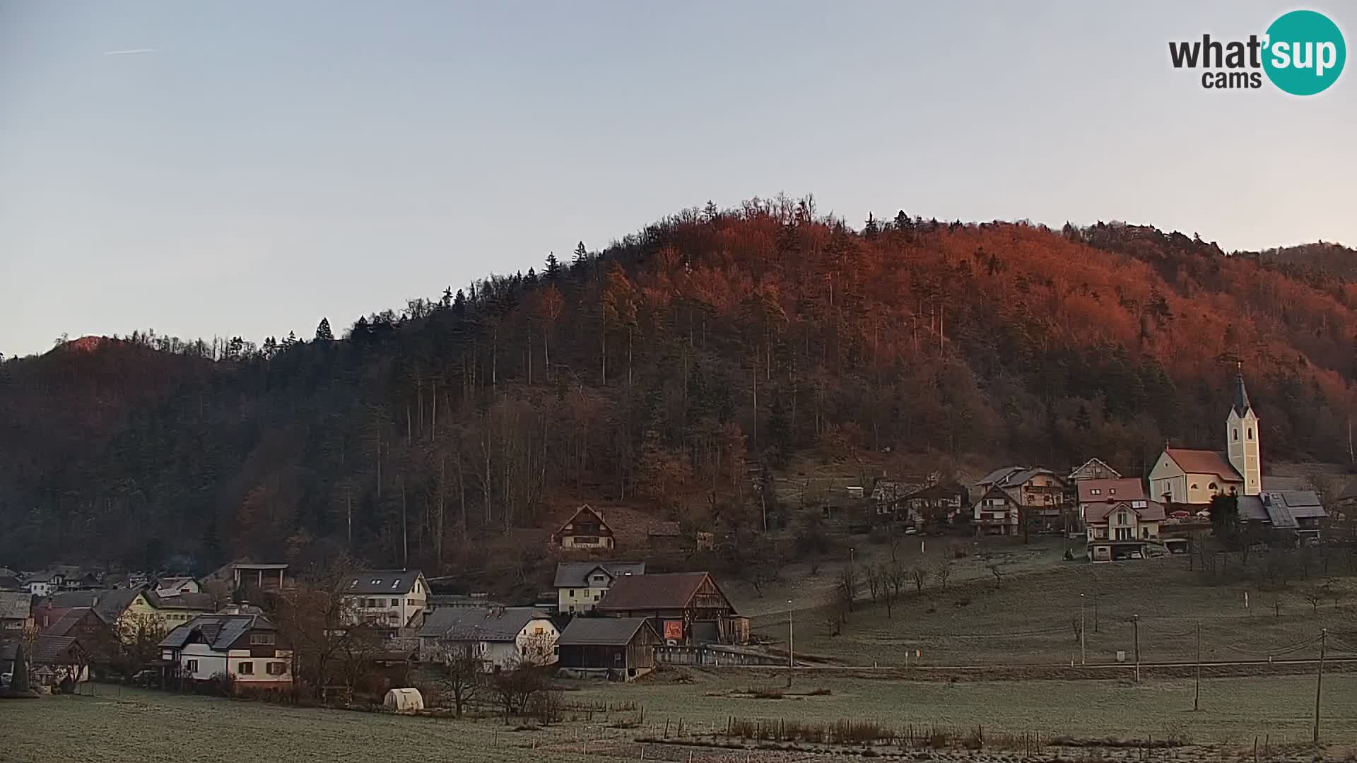Web kamera uživo Polhov Gradec – Slovenija