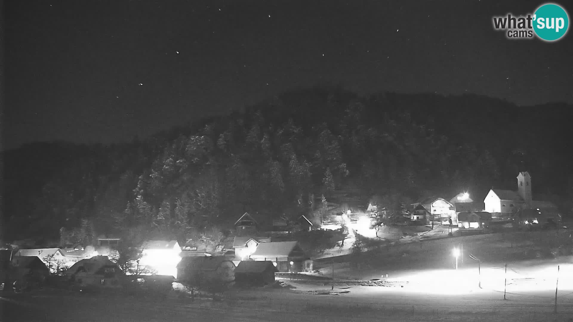 Spletna kamera Polhov Gradec