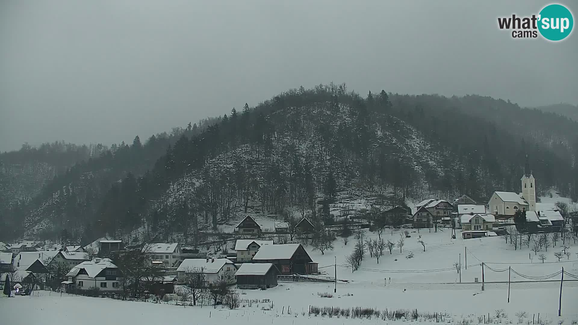 Live Webcam Polhov Gradec – Slovenia