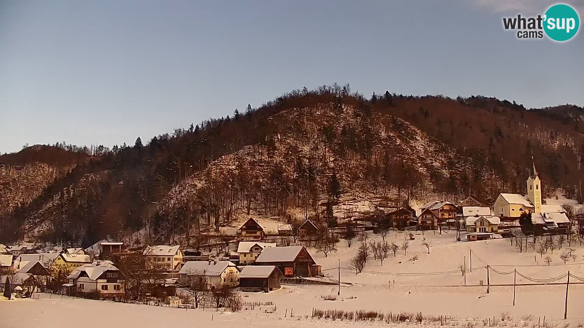 Live Webcam Polhov Gradec – Slovenia