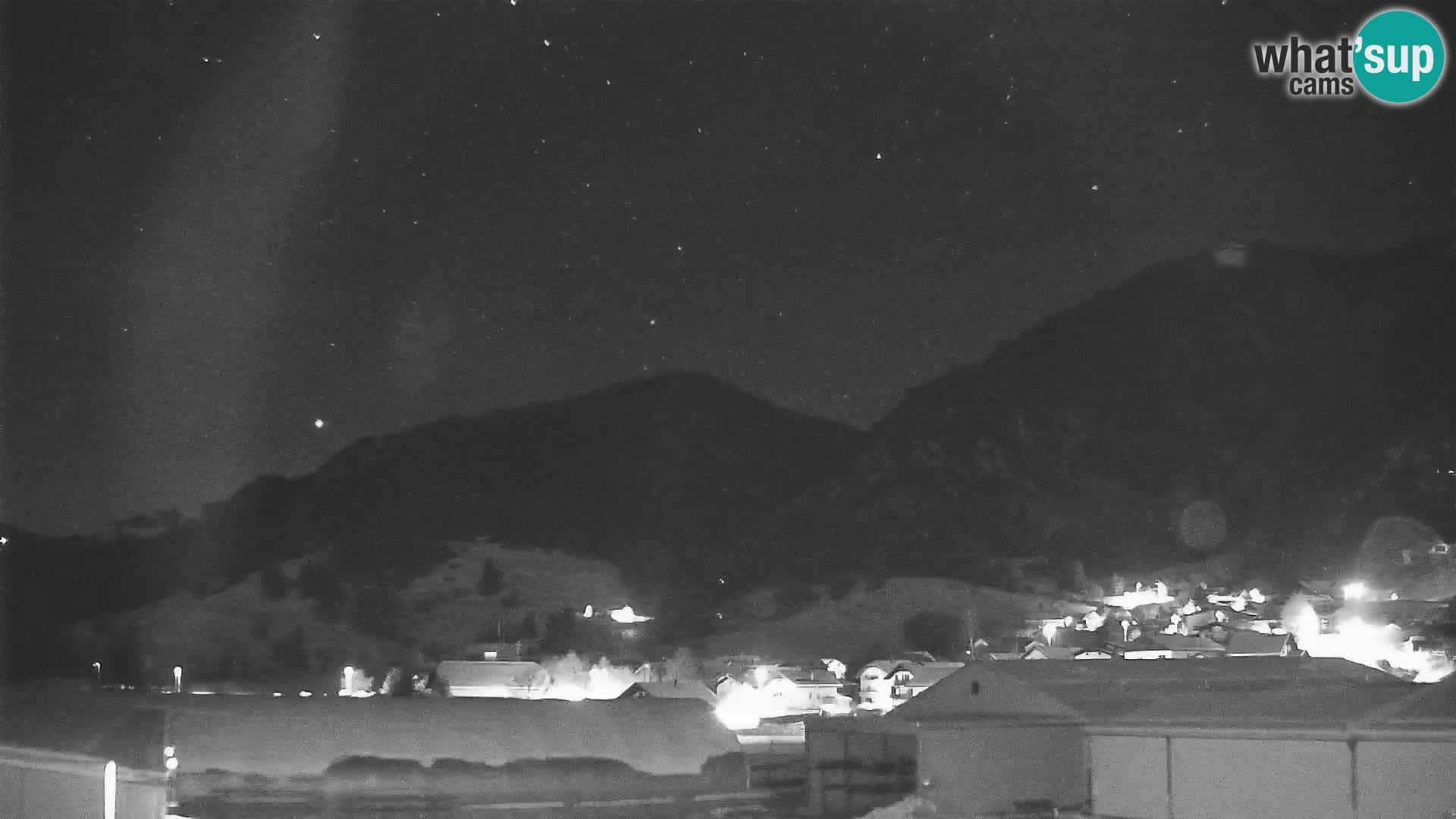 Spletna kamera Polhov Gradec