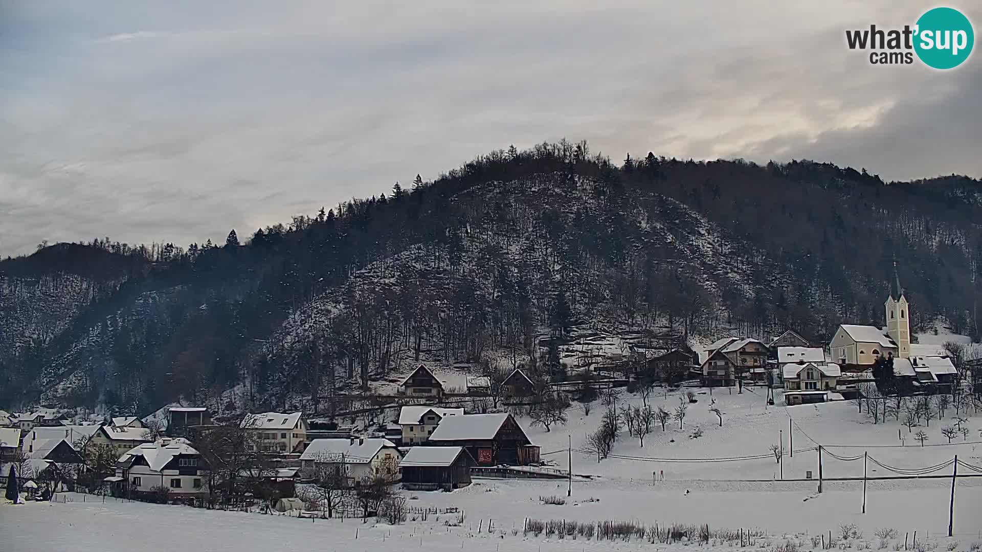 Live Webcam Polhov Gradec – Slovenia