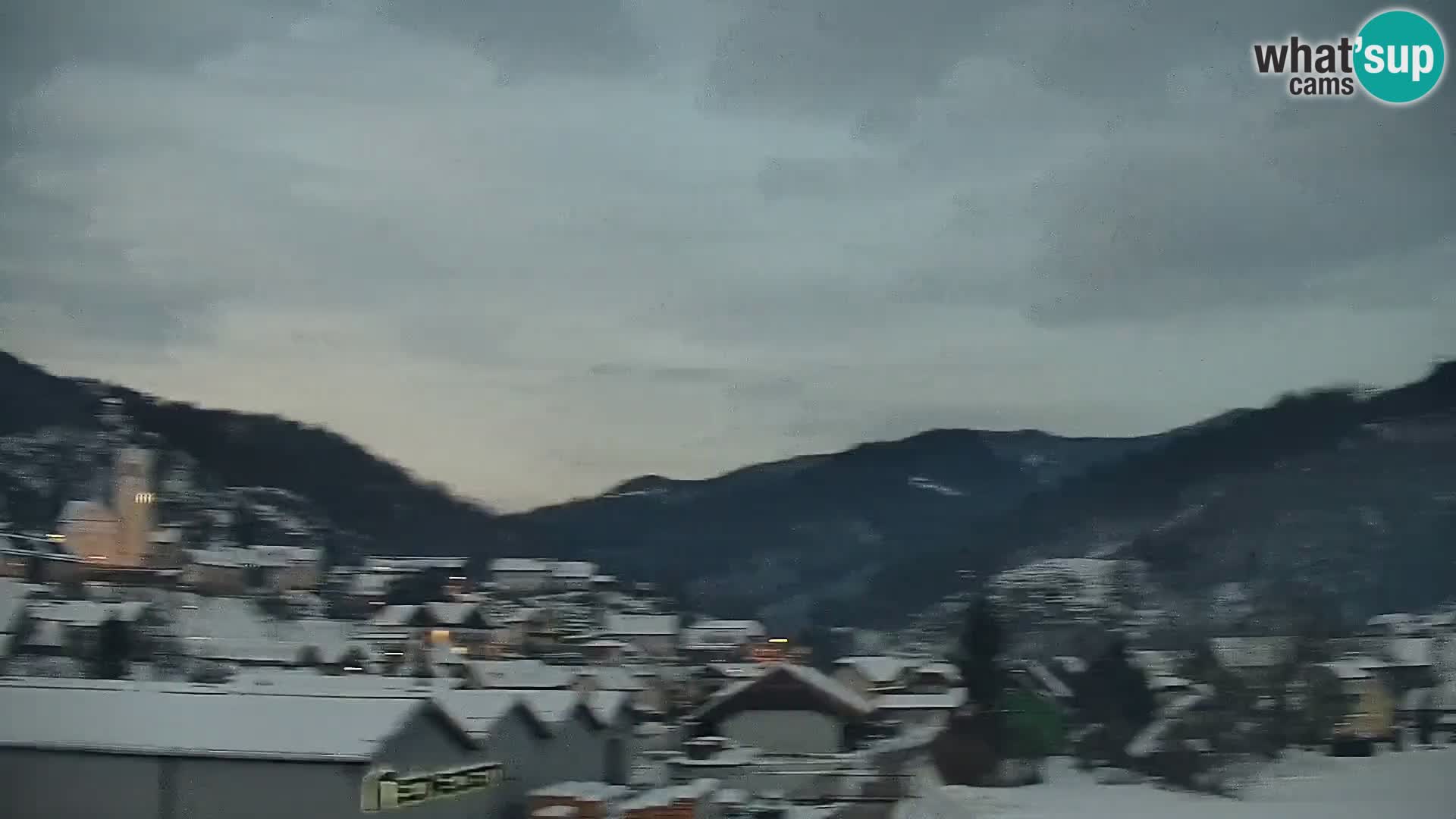 Live Webcam Polhov Gradec – Slovenia