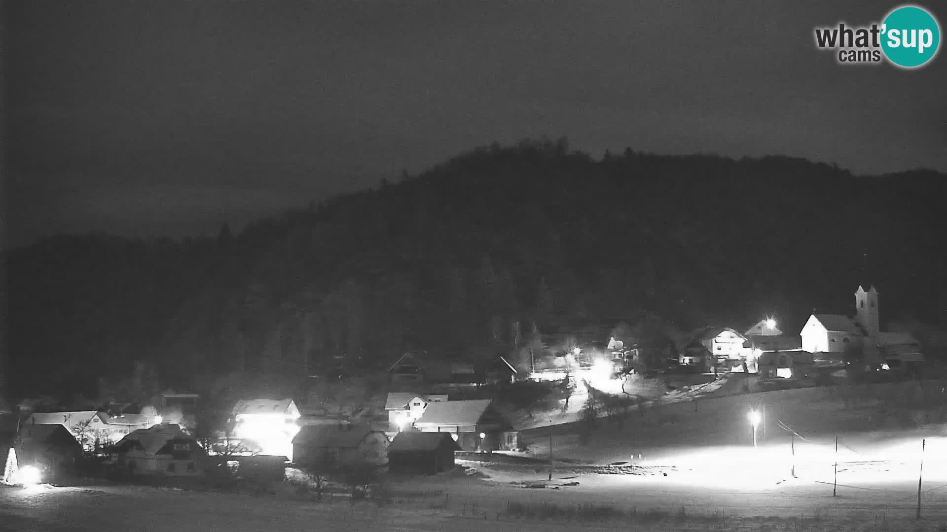 Spletna kamera Polhov Gradec