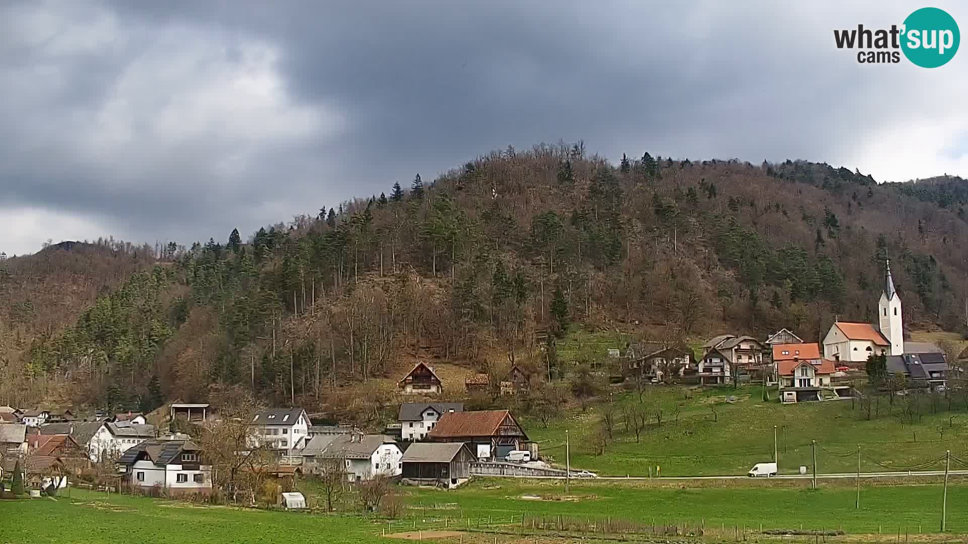 Live Webcam Polhov Gradec – Slovenia