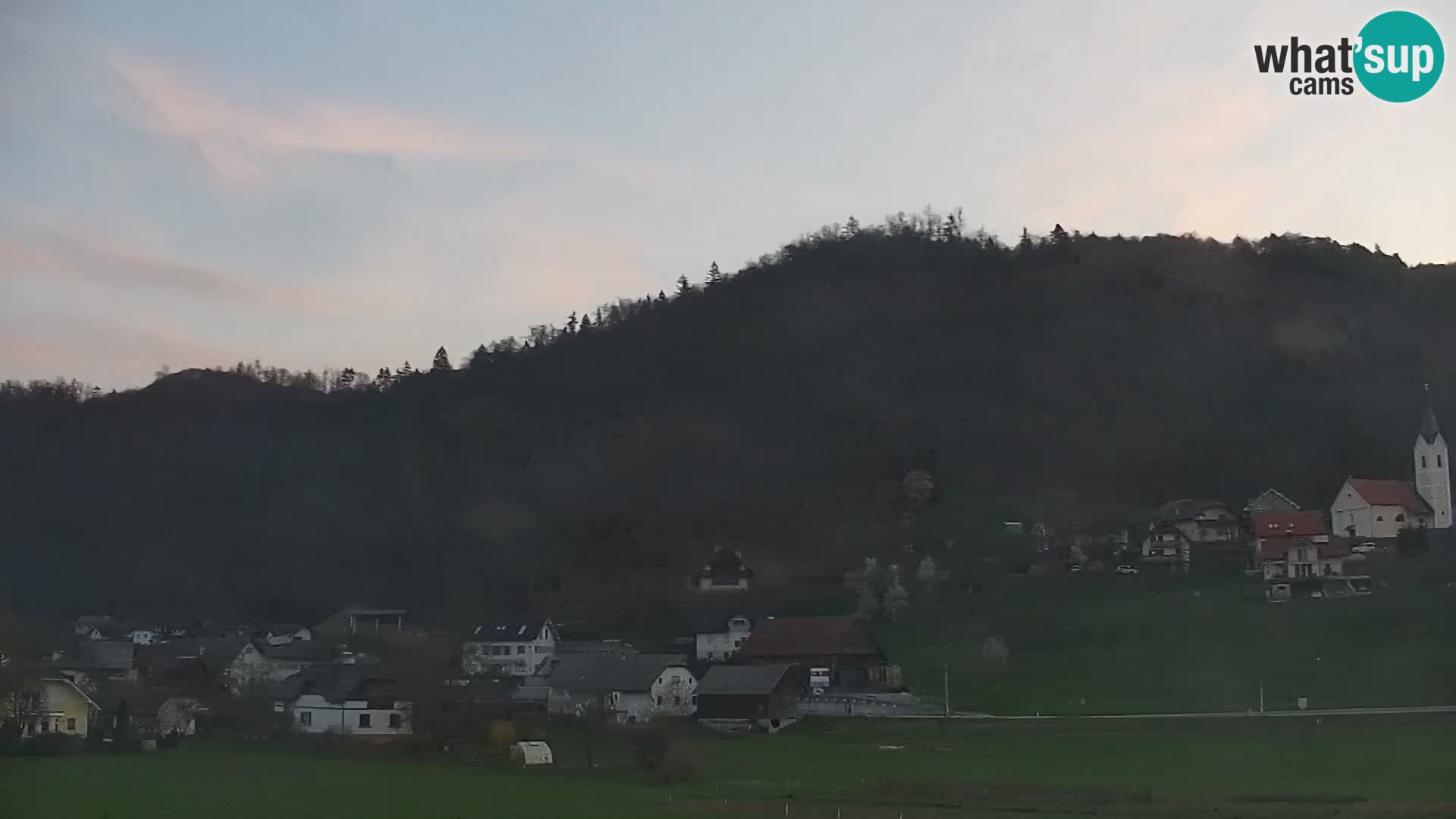 Live Webcam Polhov Gradec – Slovenia