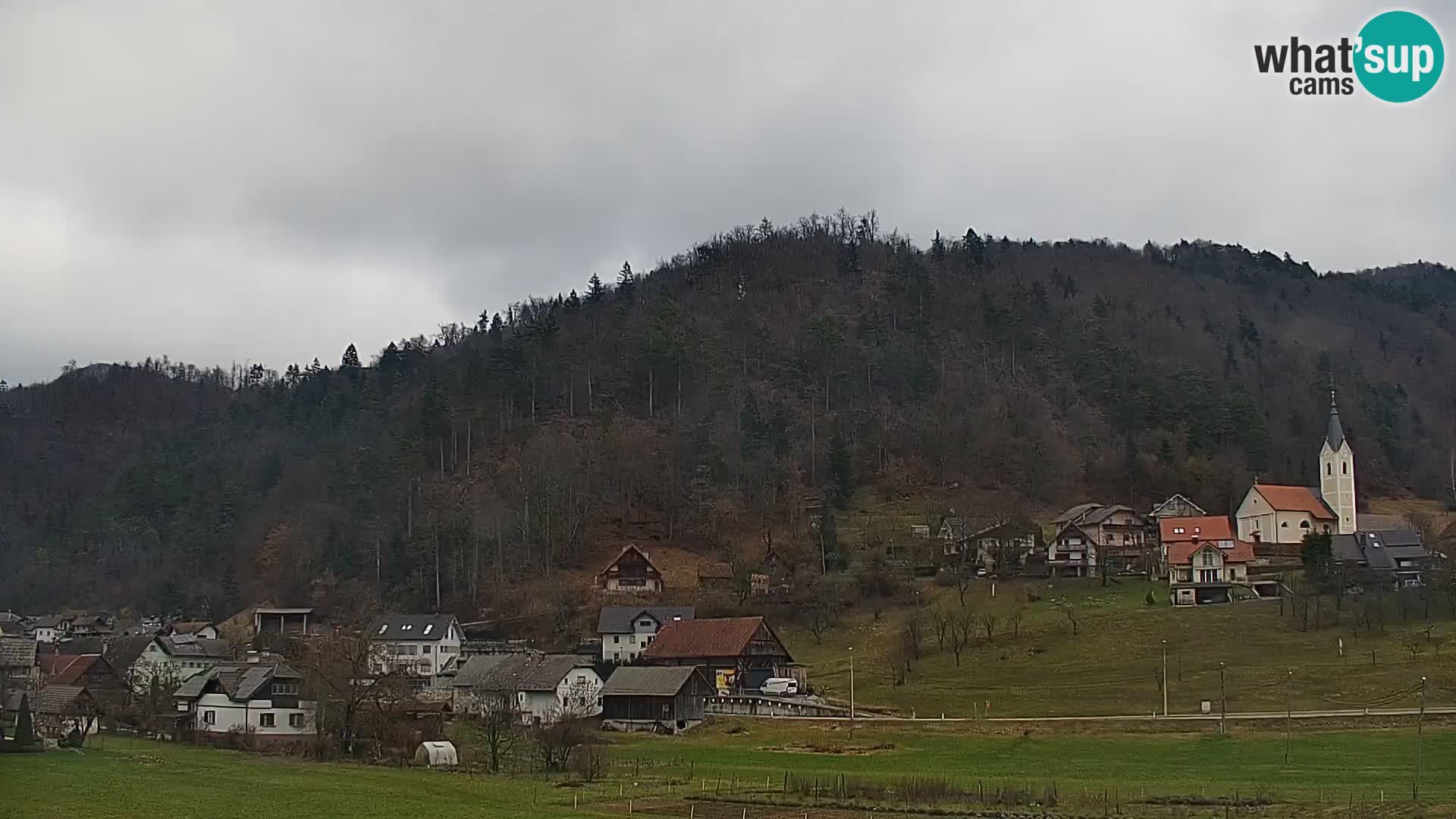 Live Webcam Polhov Gradec – Slovenia