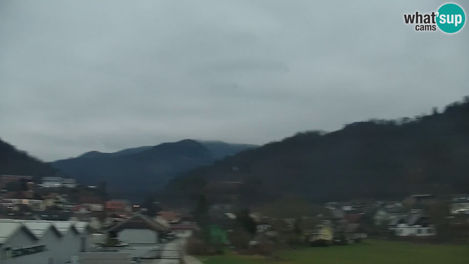 Web kamera uživo Polhov Gradec – Slovenija