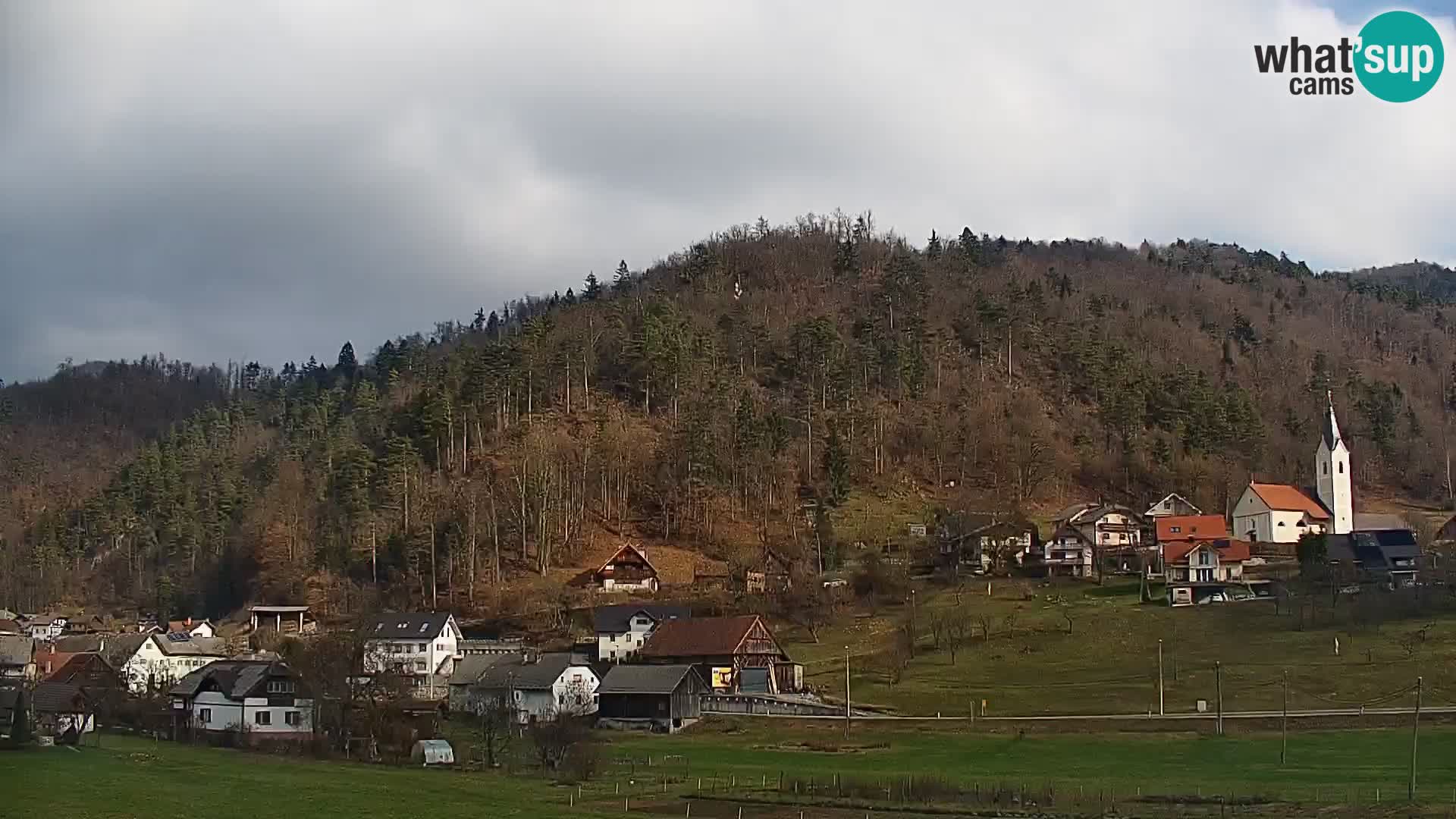 Live Webcam Polhov Gradec – Slovenia