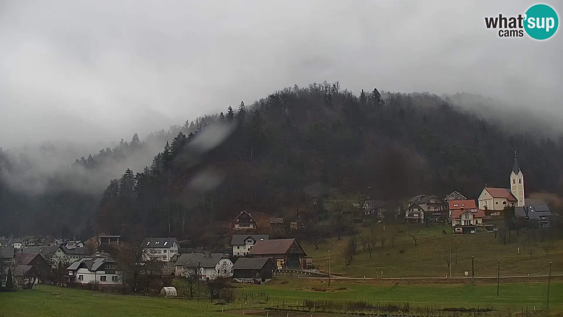 Web kamera uživo Polhov Gradec – Slovenija