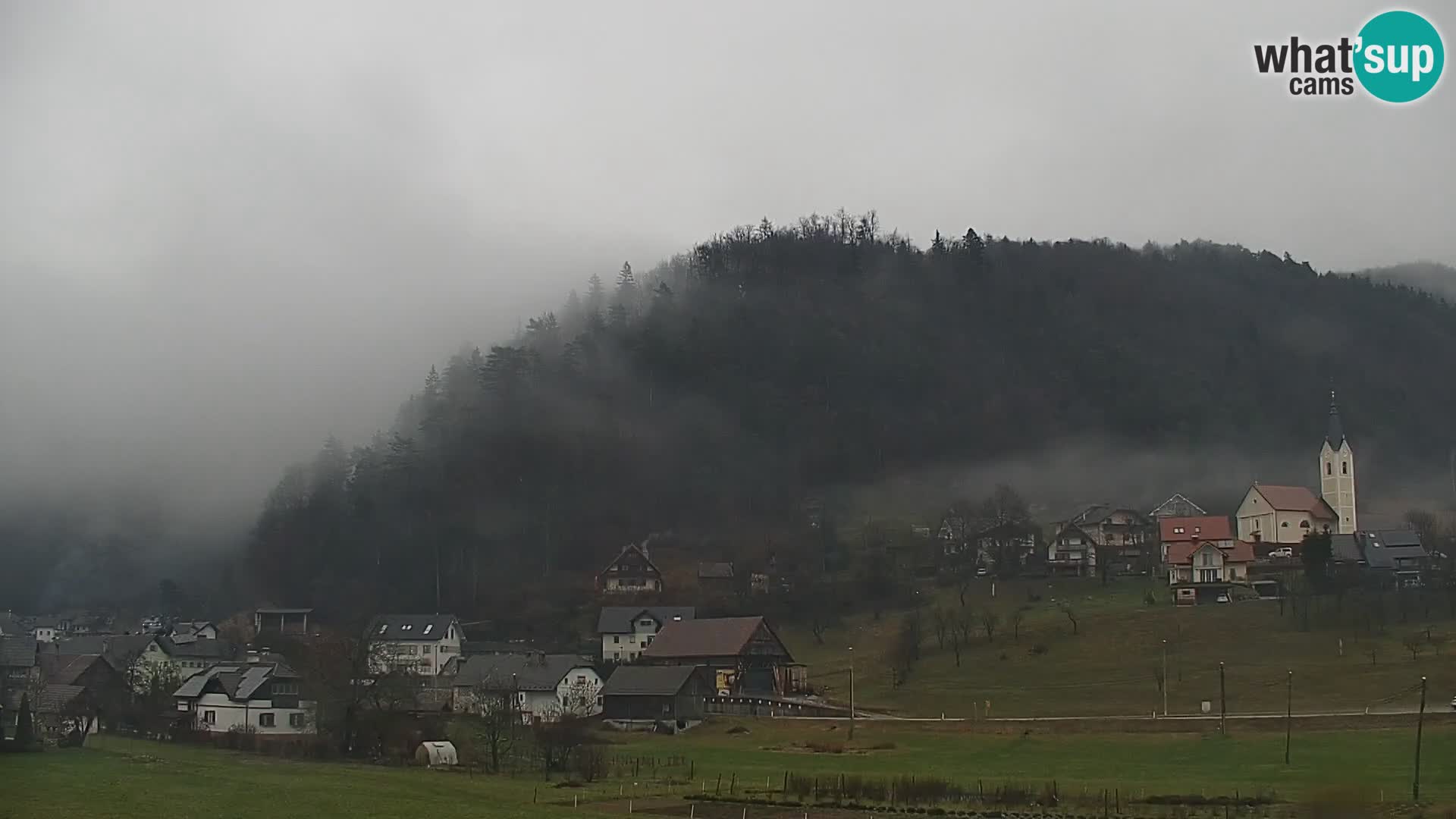 Live Webcam Polhov Gradec – Slovenia