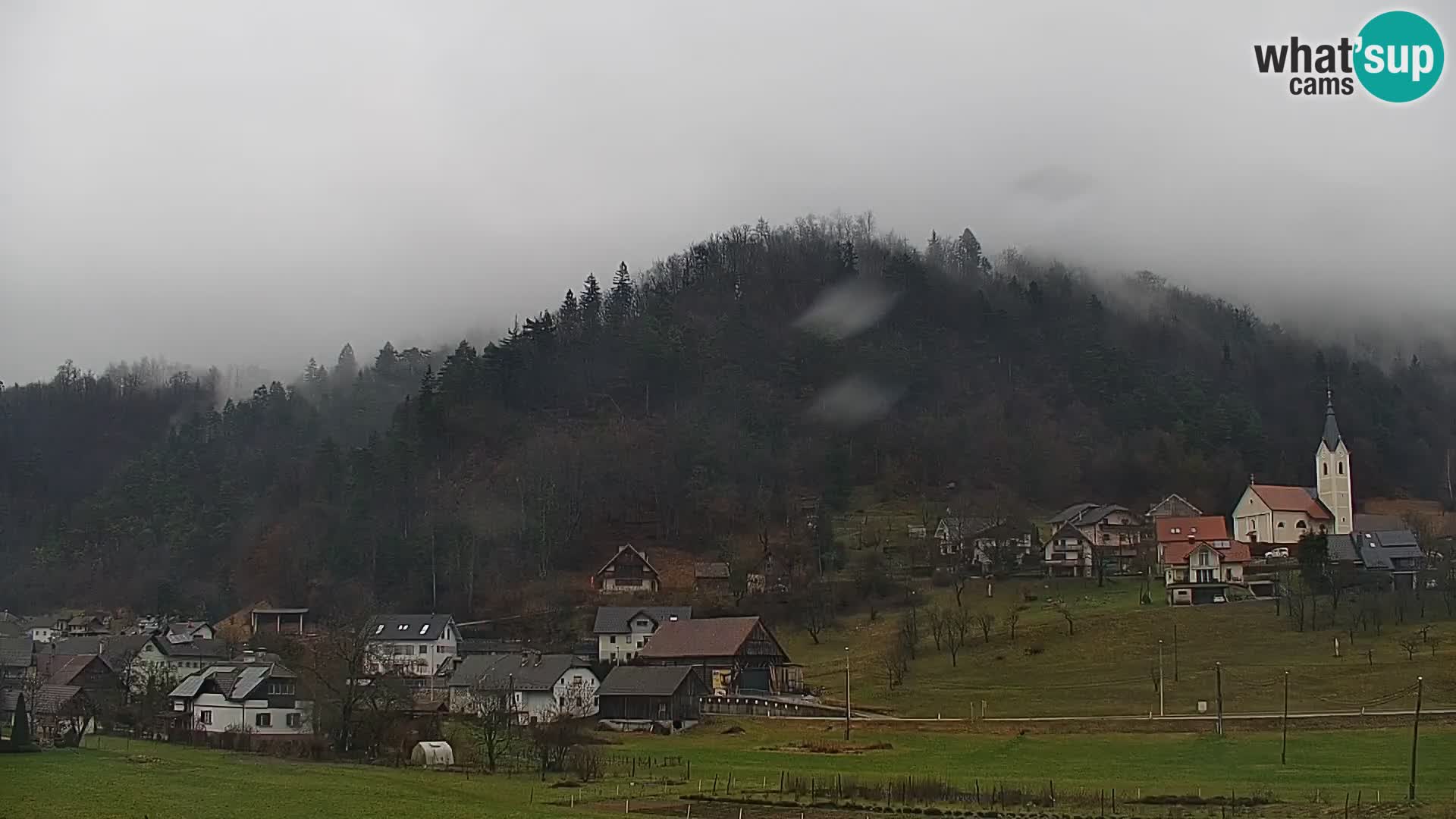 Web kamera uživo Polhov Gradec – Slovenija