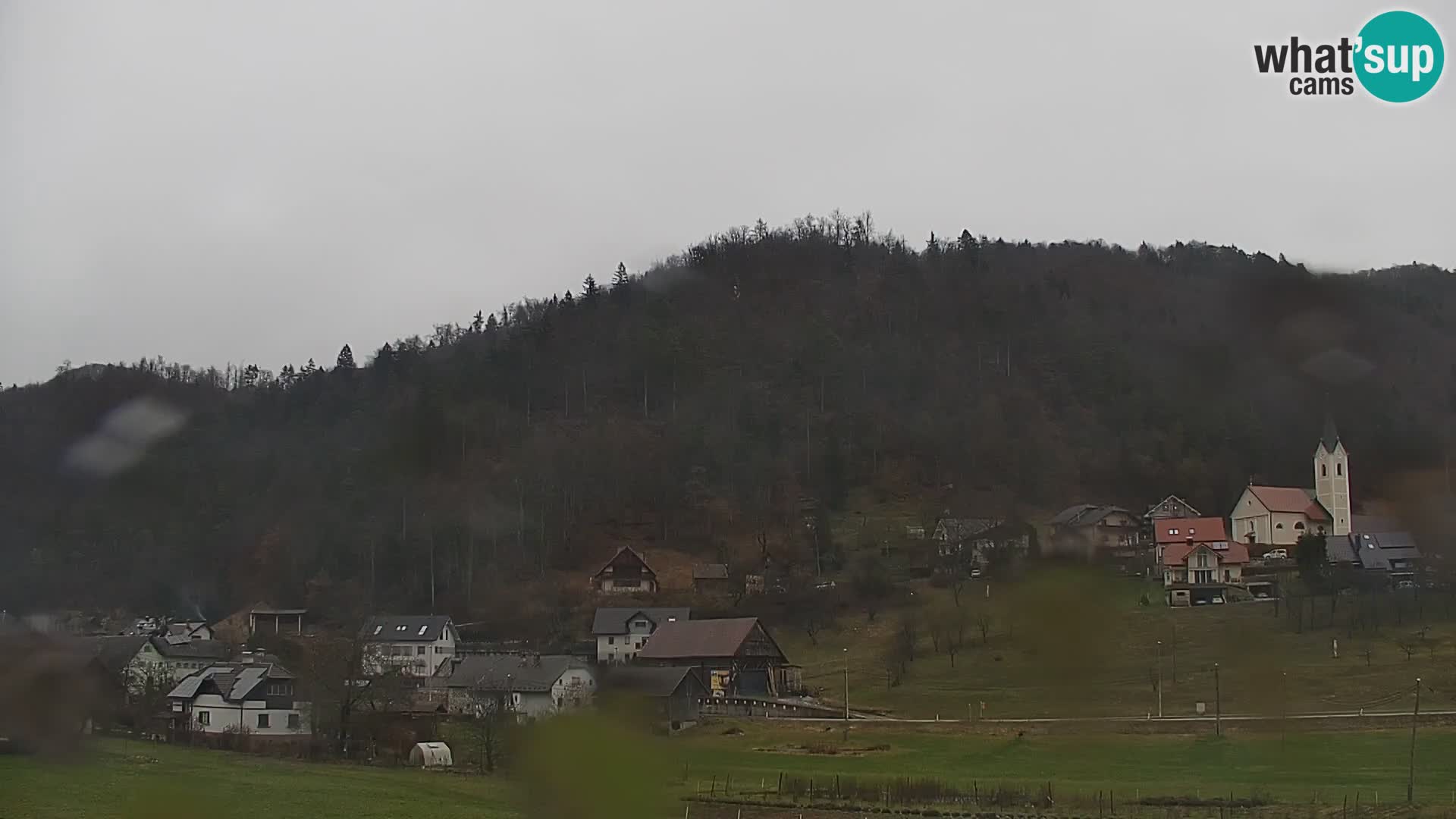 Live Webcam Polhov Gradec – Slovenia